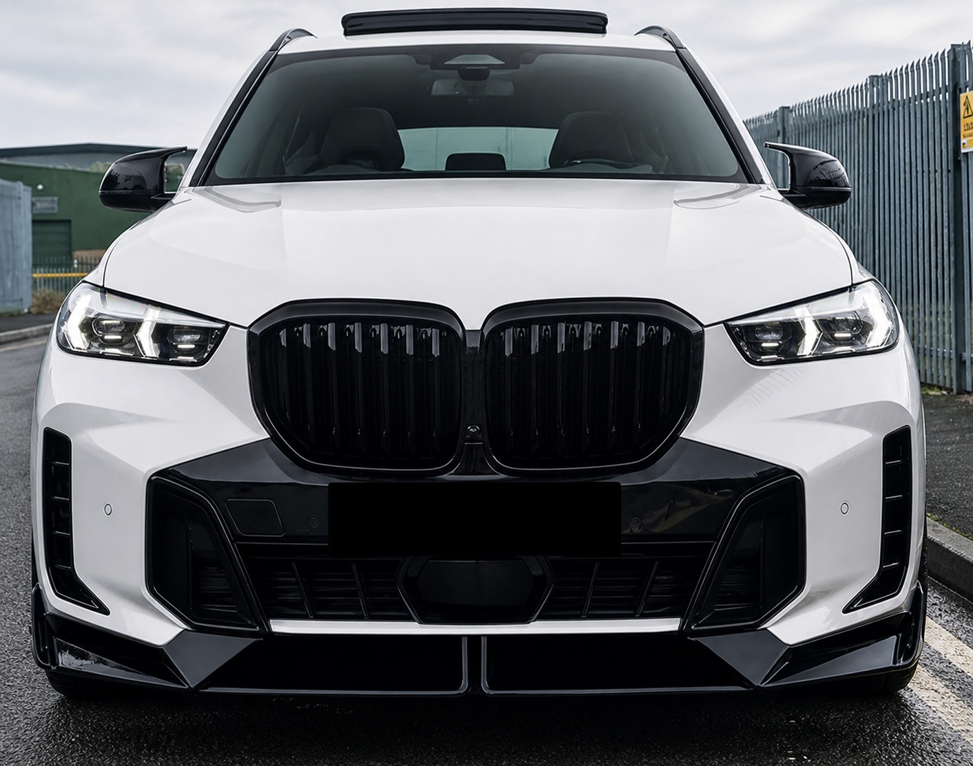 Передня Lip накладка Paradigm V-5 (для M-Sport 2023-, чорний глянець) 4