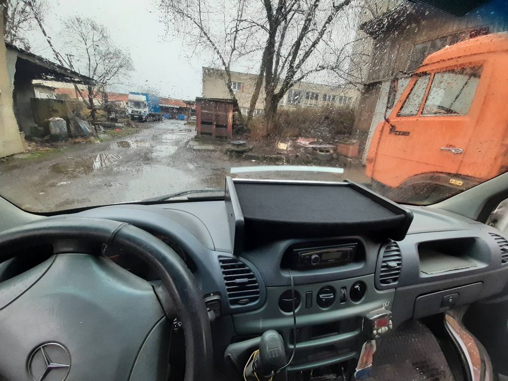 Полиця на панель (2000-2006, тип-1) CDI