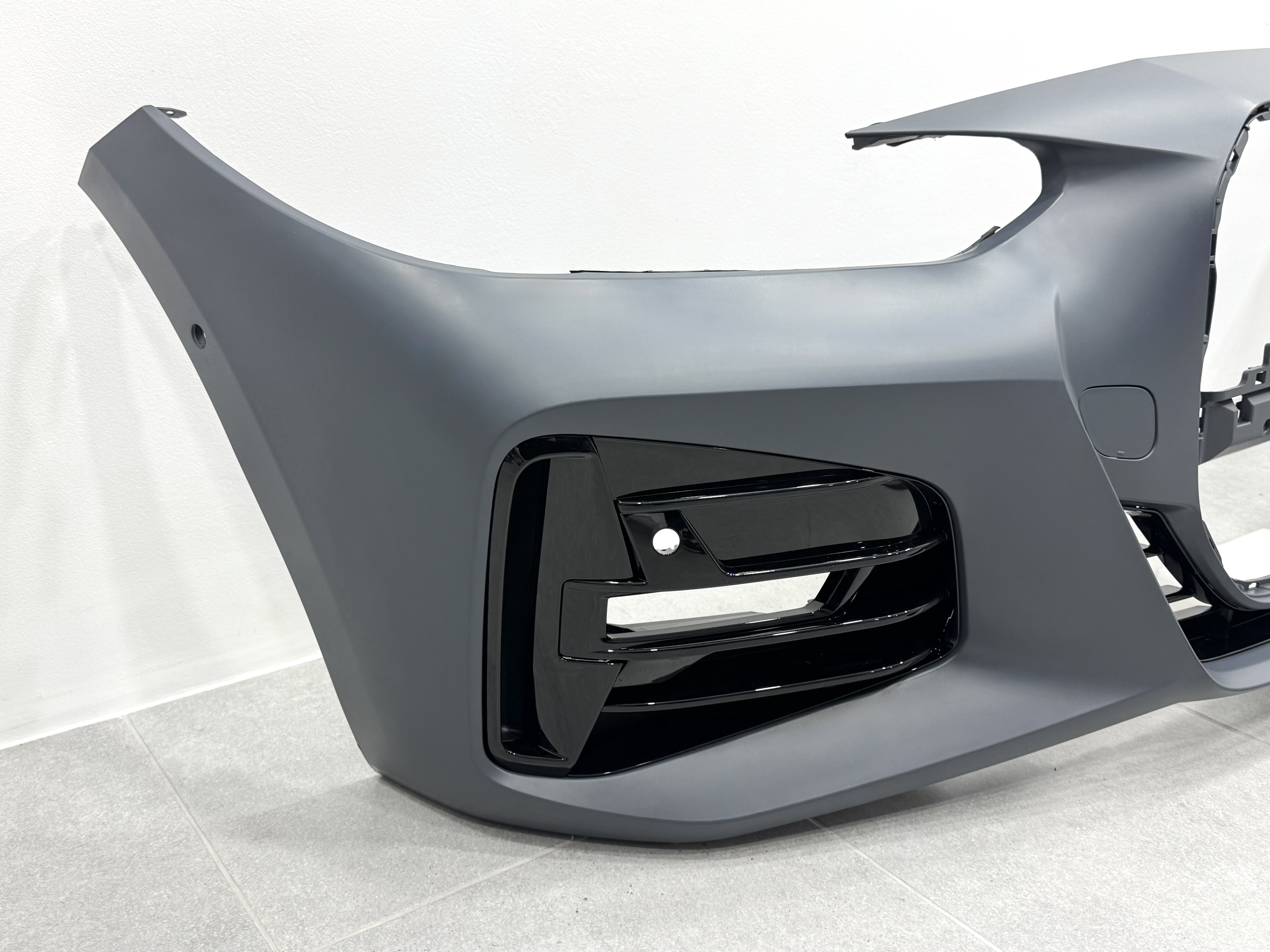 Передній бампер M paket BMW 4 series G22 G23 2020- 5