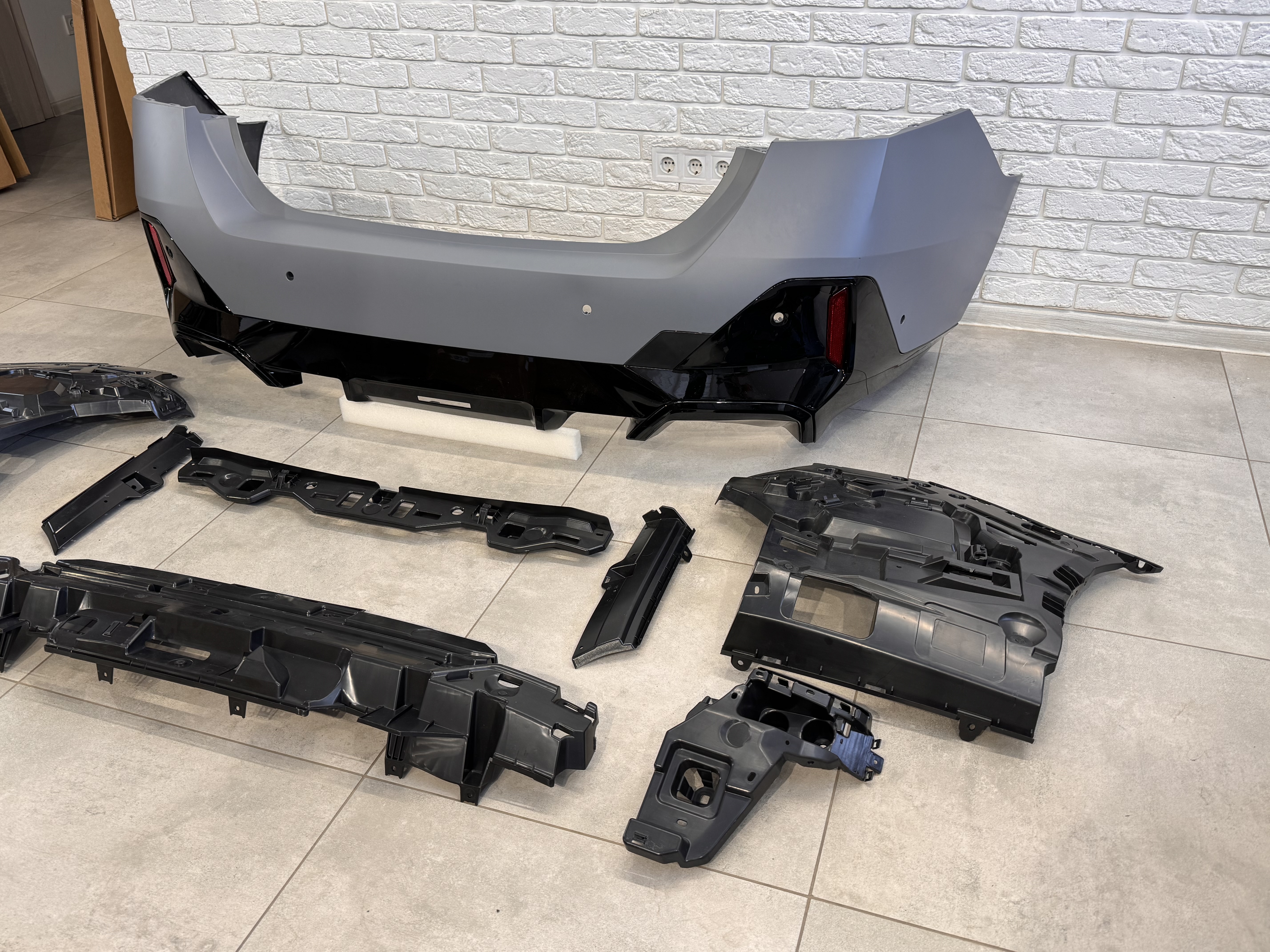 Бампер задній M Sport для BMW 5 series G60 2024- 3