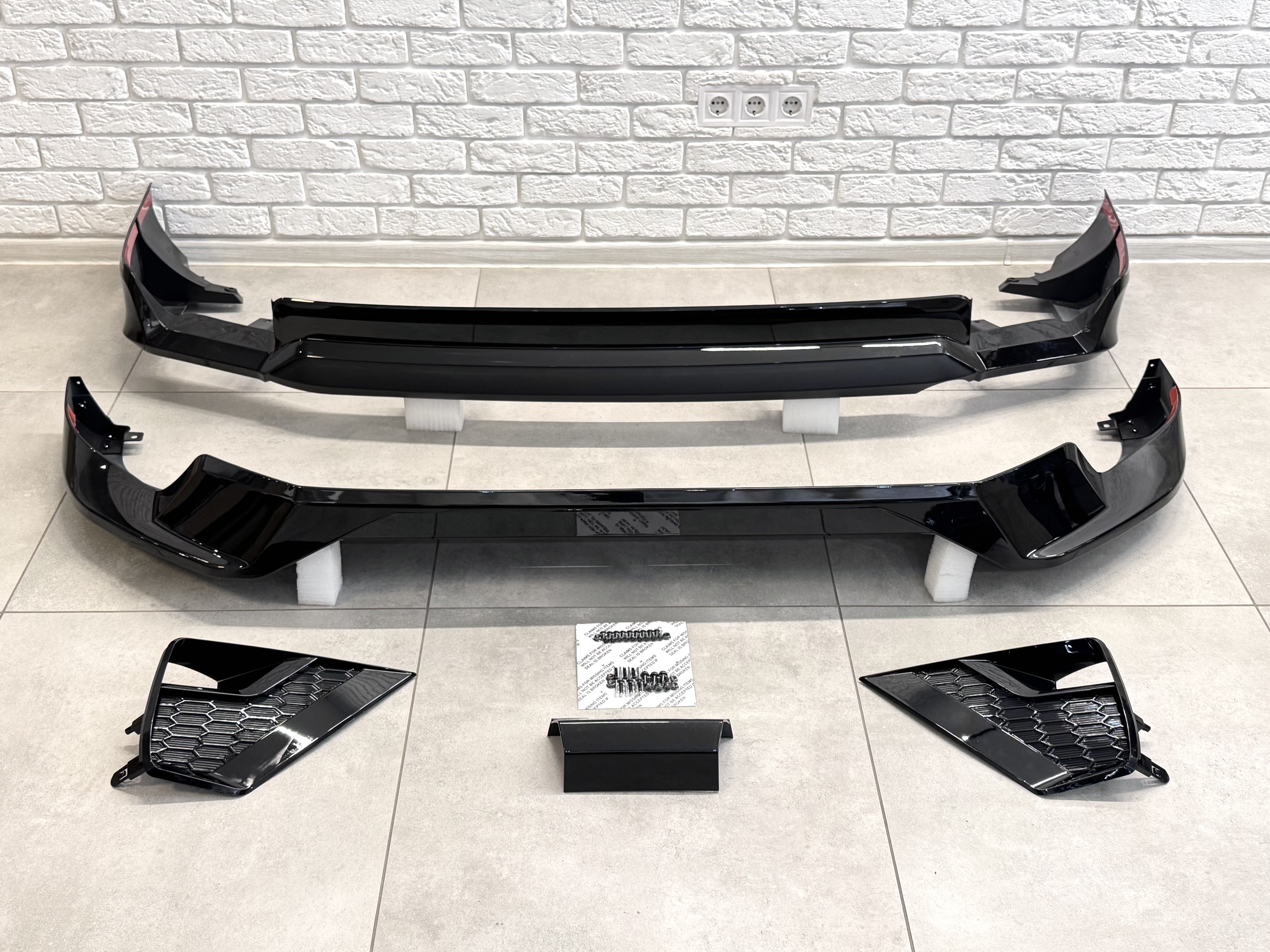 Обвіс ONYX BLACK Toyota Land Cruiser Prado 150 2018-2023 колір чорний 202, спідниця передня, задня, накладки птф 6