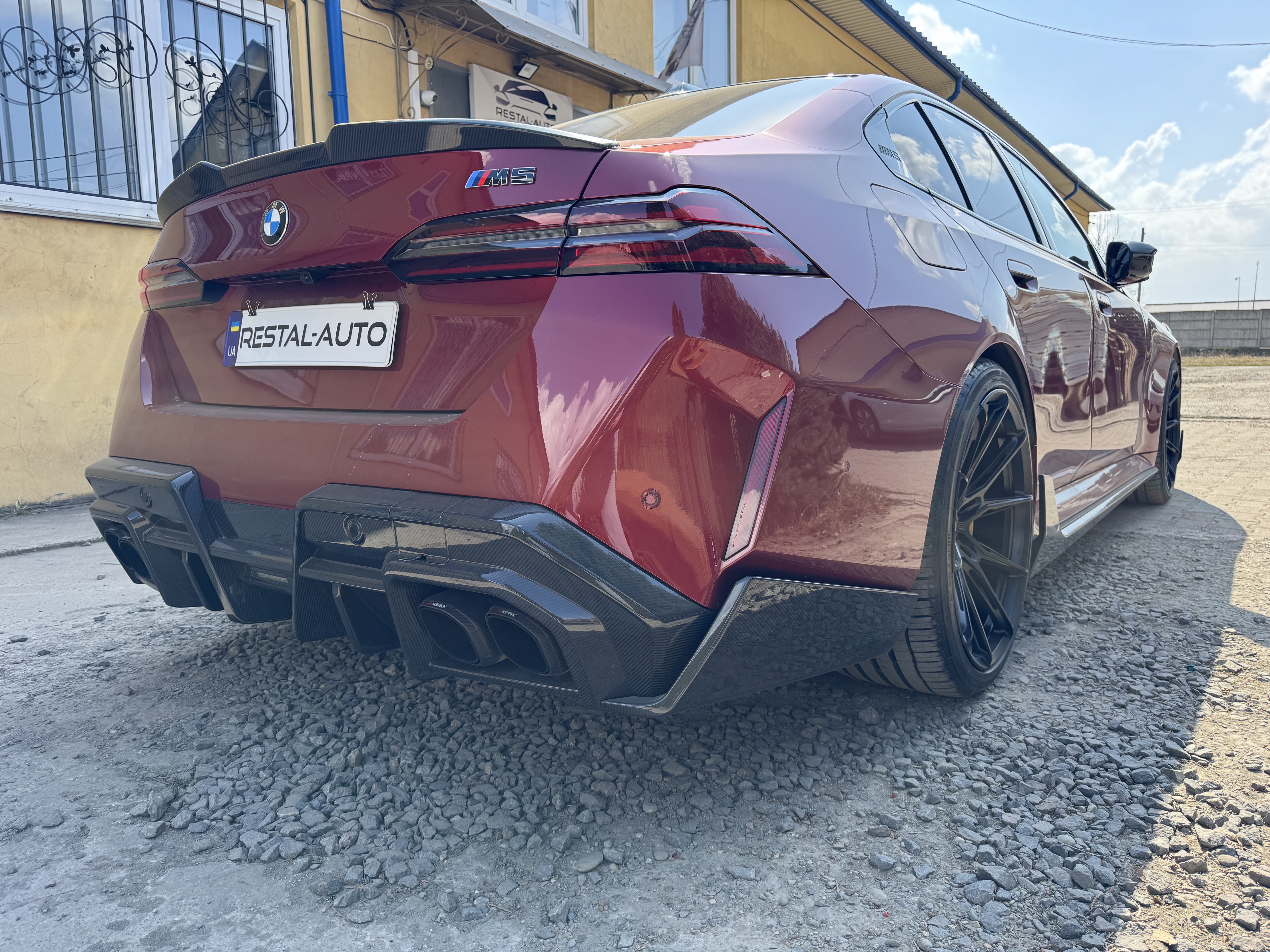 Дифузор (Карбон) V3 на BMW M5 G90 / G99 2024-2026 року 6