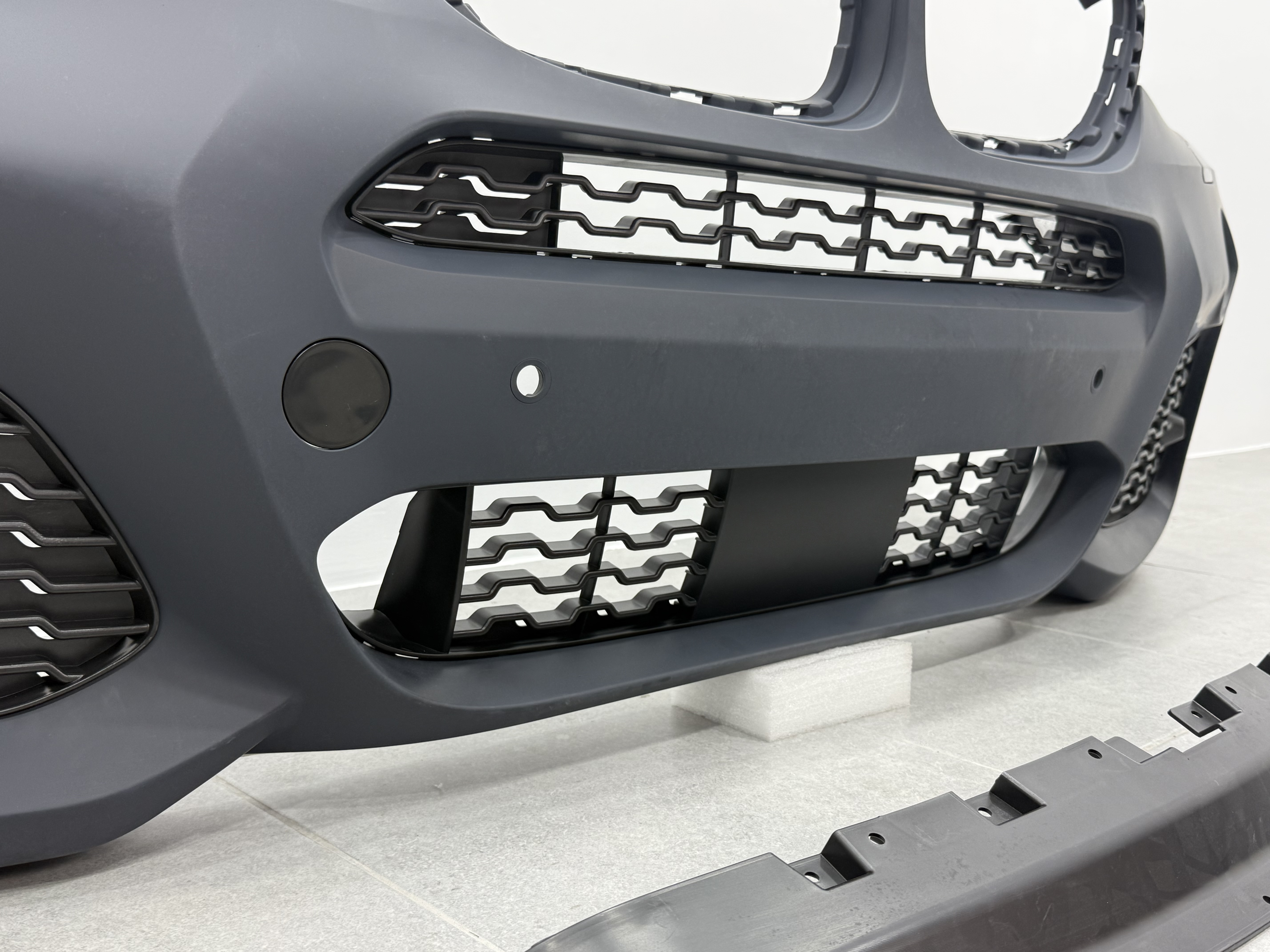 Комплект обвісу M paket для BMW X3 F25 2014-2017 3