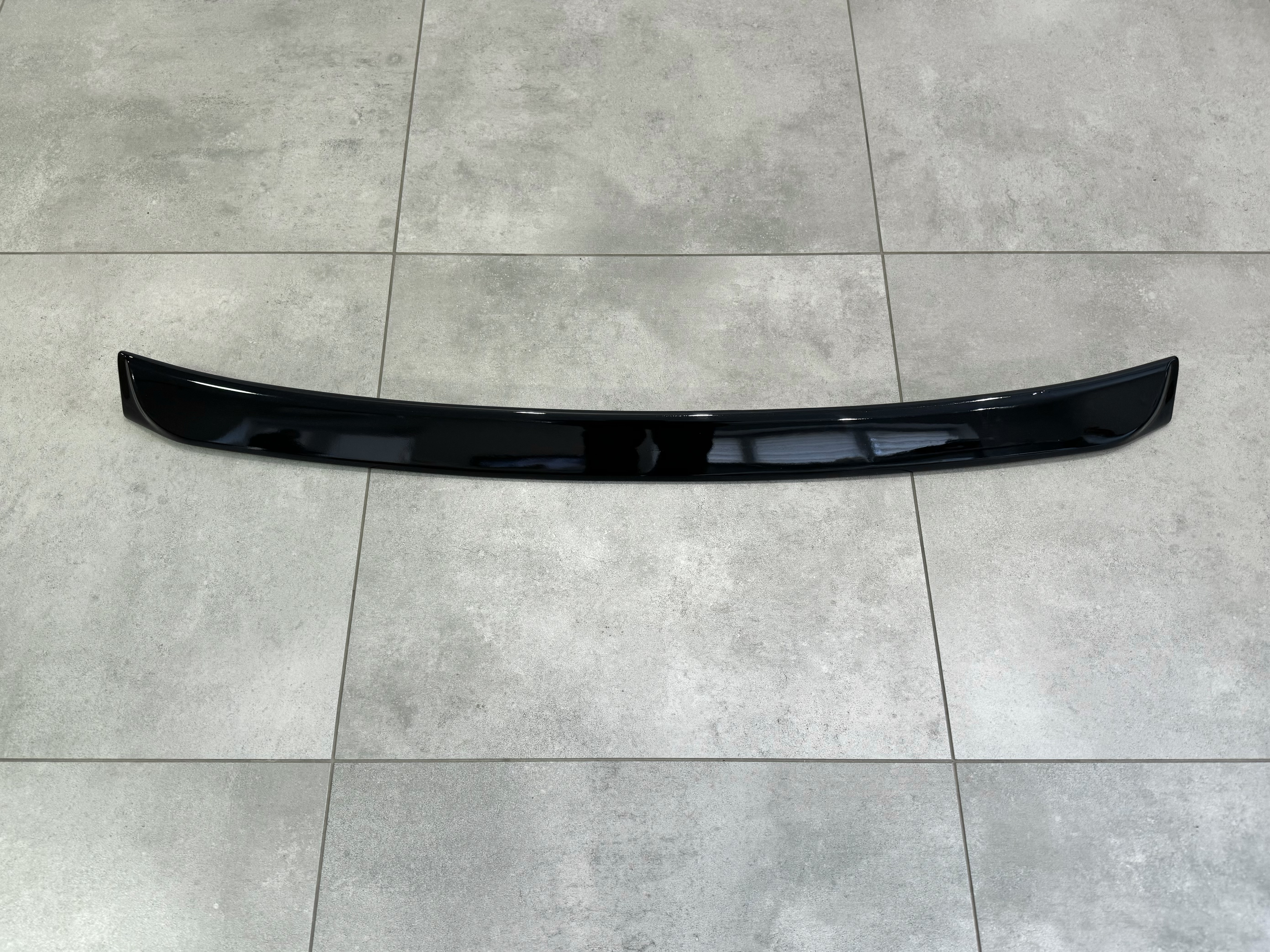 Козирок на скло BMW F10 2010-2016 ABS пластик, чорний глянець 4