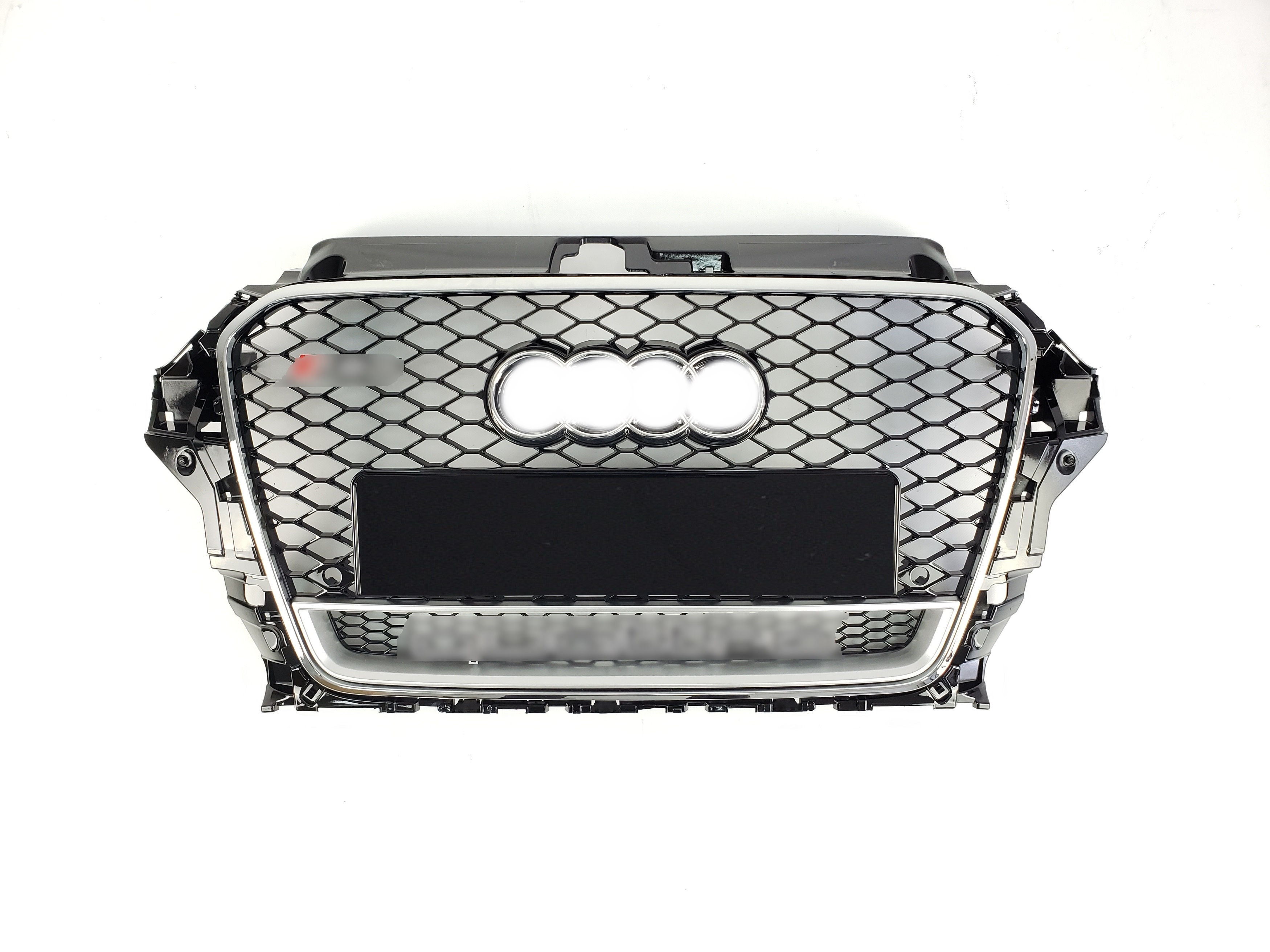 Решітка радіатора Chrome Black (в стилі RS3) на Audi A3 8V 2012-2016 року