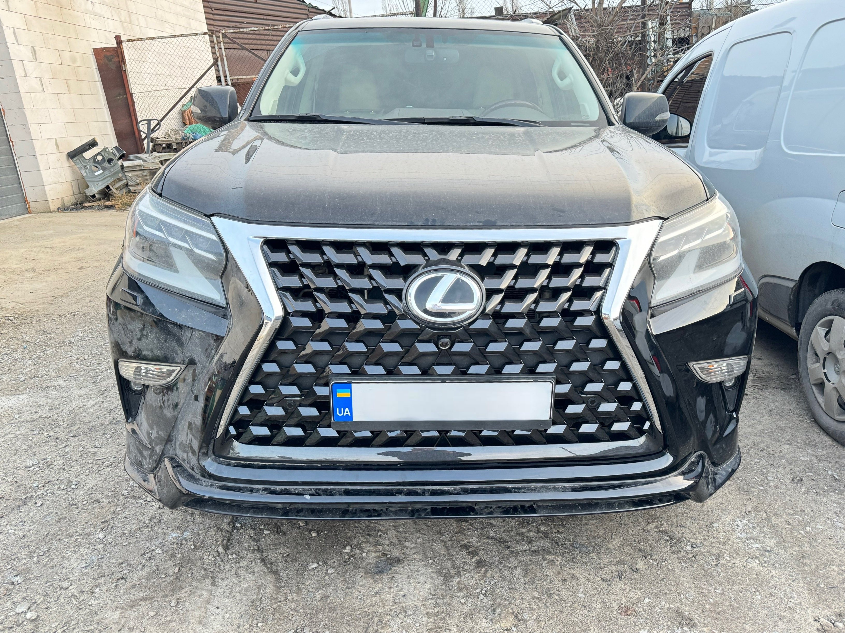 Комплект рестайлінгу Lexus GX 460 2014-2019 в 2020+ (фари, решітка)