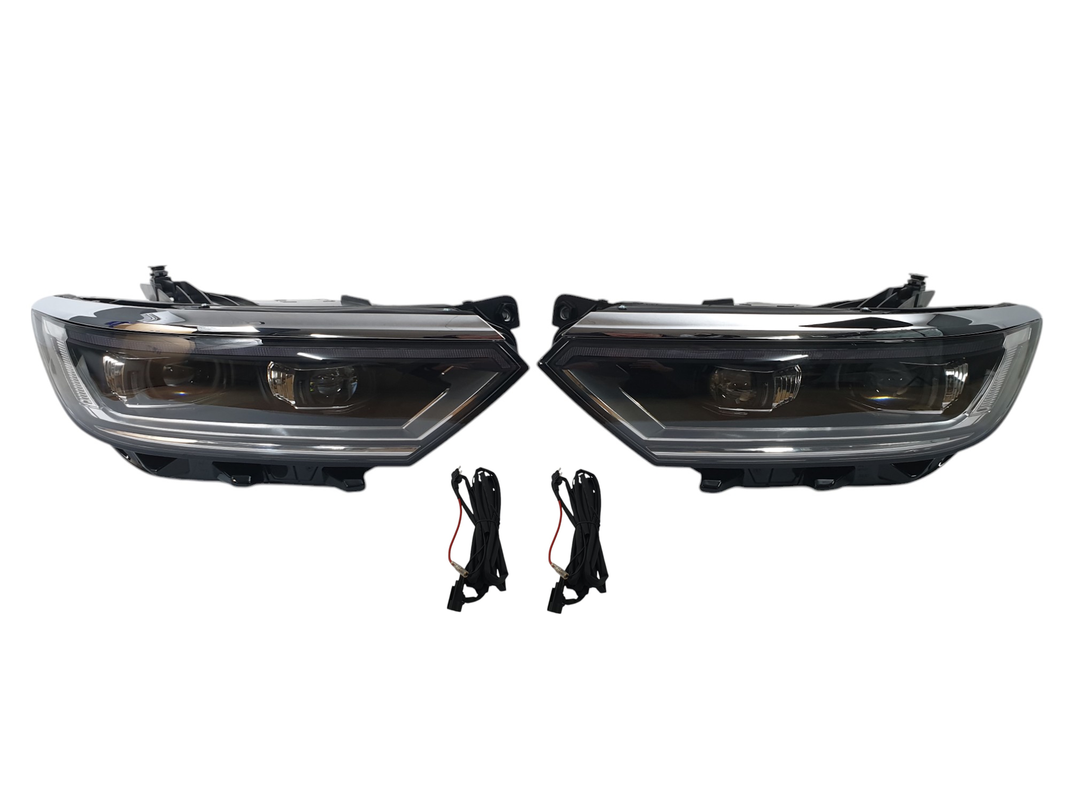 Передні фари (Full Led апгрейд в Passat B8 2019+) 8пін на Volkswagen Passat B8 2014-2019 року