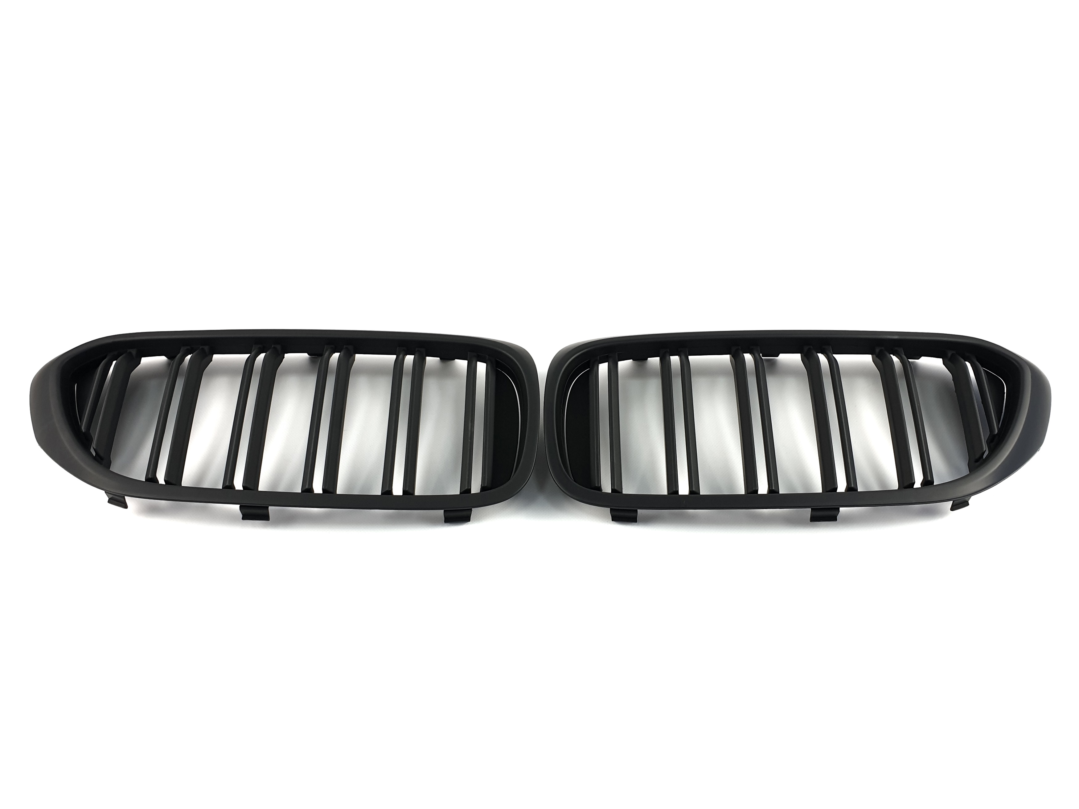 Ніздрі Чорний мат (Подвійні M-Look) на BMW 5 Series G30 / G31 2017-2020 року 2