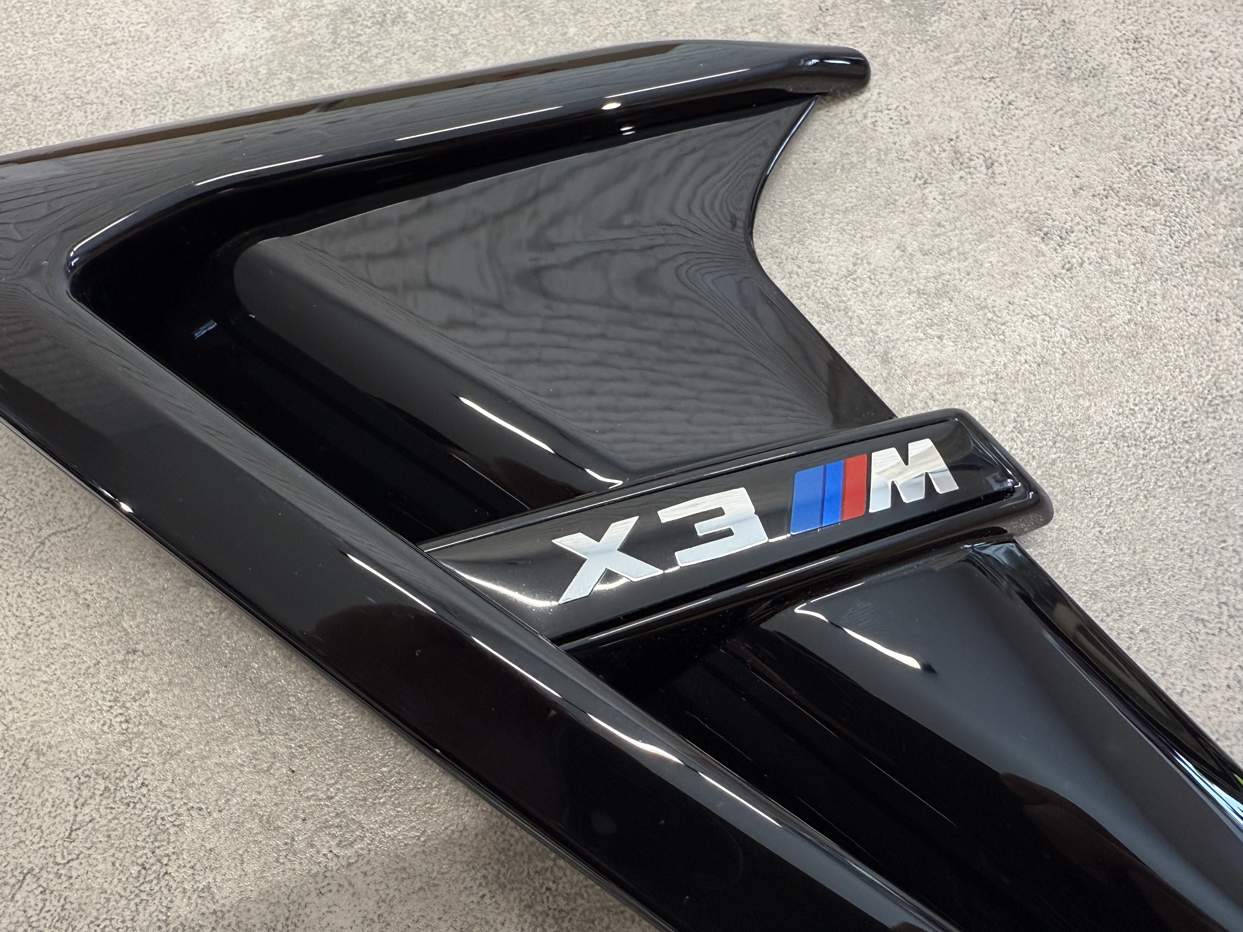 Зябра на крила X3M BMW X3 G01 2018-2024 2шт. 2