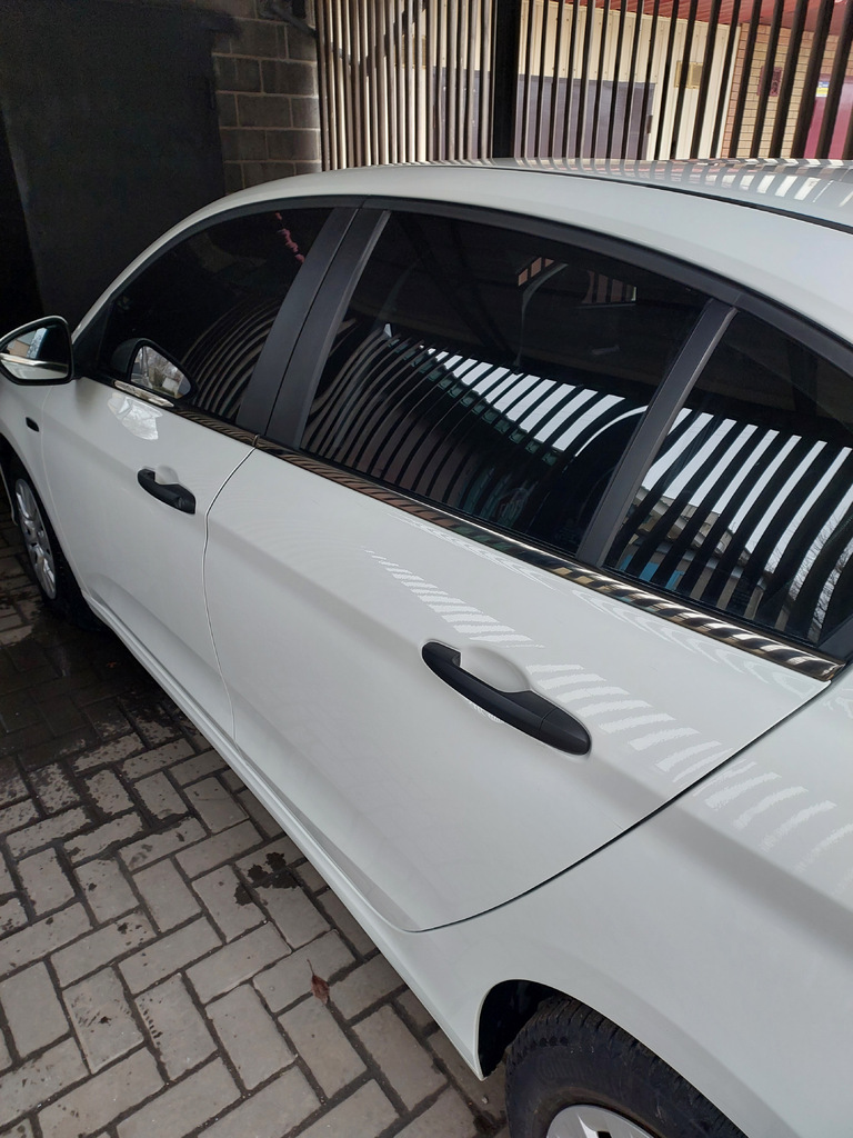 Нижні молдинги стекол темний хром (нерж) Sedan/HB (4 штуки) 2