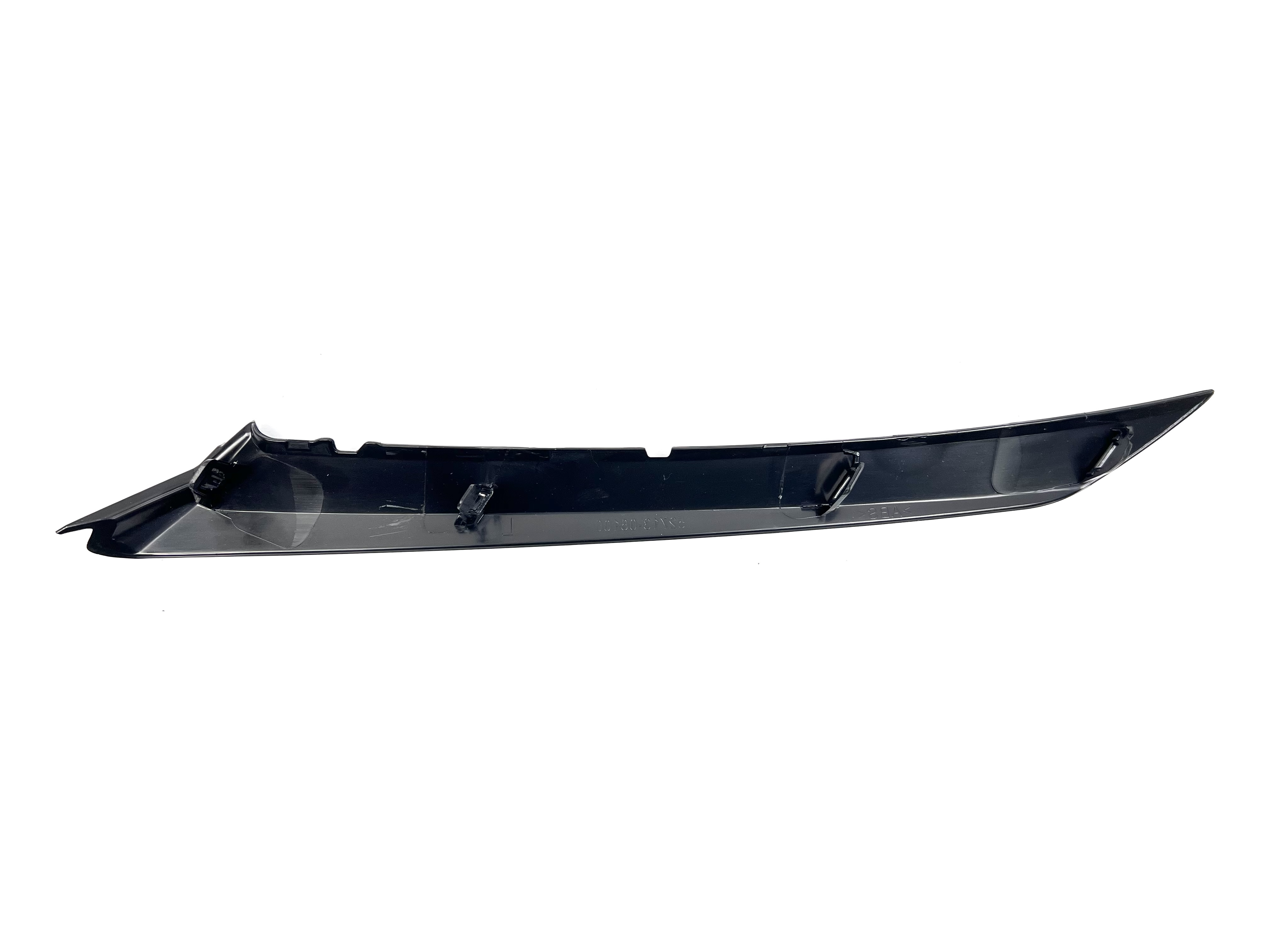 Накладка бампера під фару права Toyota Camry SE / XSE 70 2018+ 3