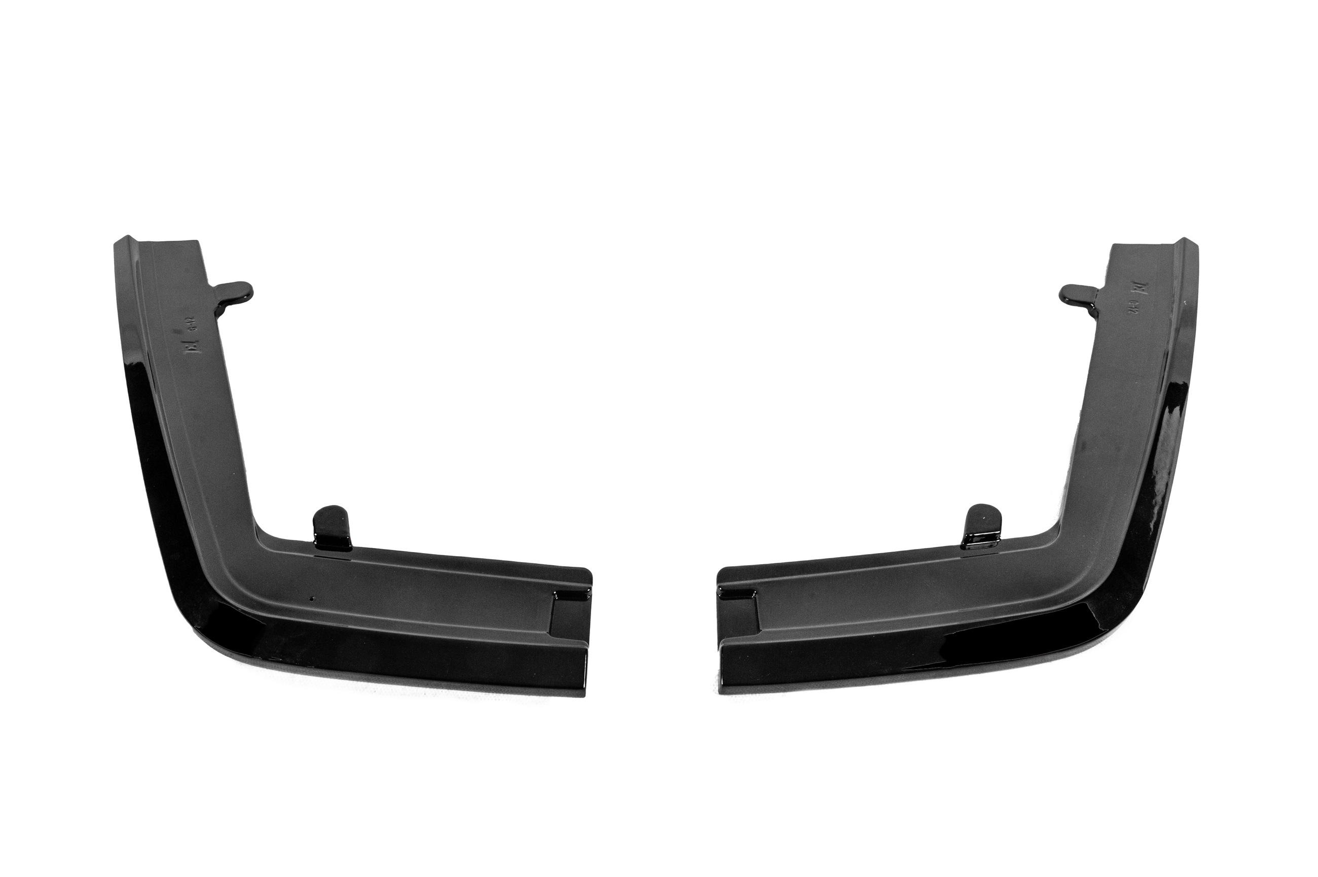 Кутові накладки на задній бампер (для M-Sport/M5 F90, ABS) 2