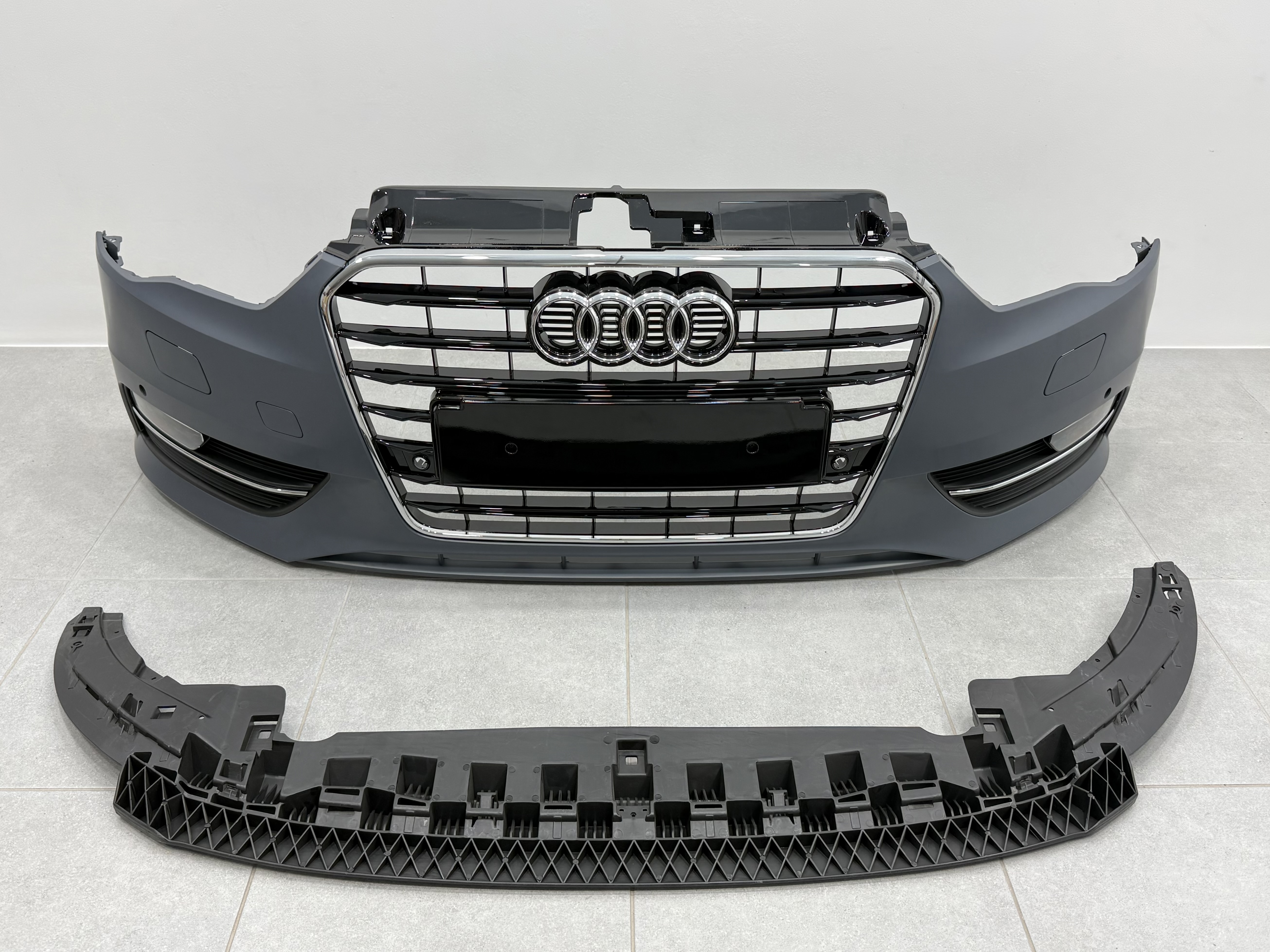 Бампер передній у зборі S-Line BLACK для Audi A3 ХЕТЧБЕК 2014-2017 3