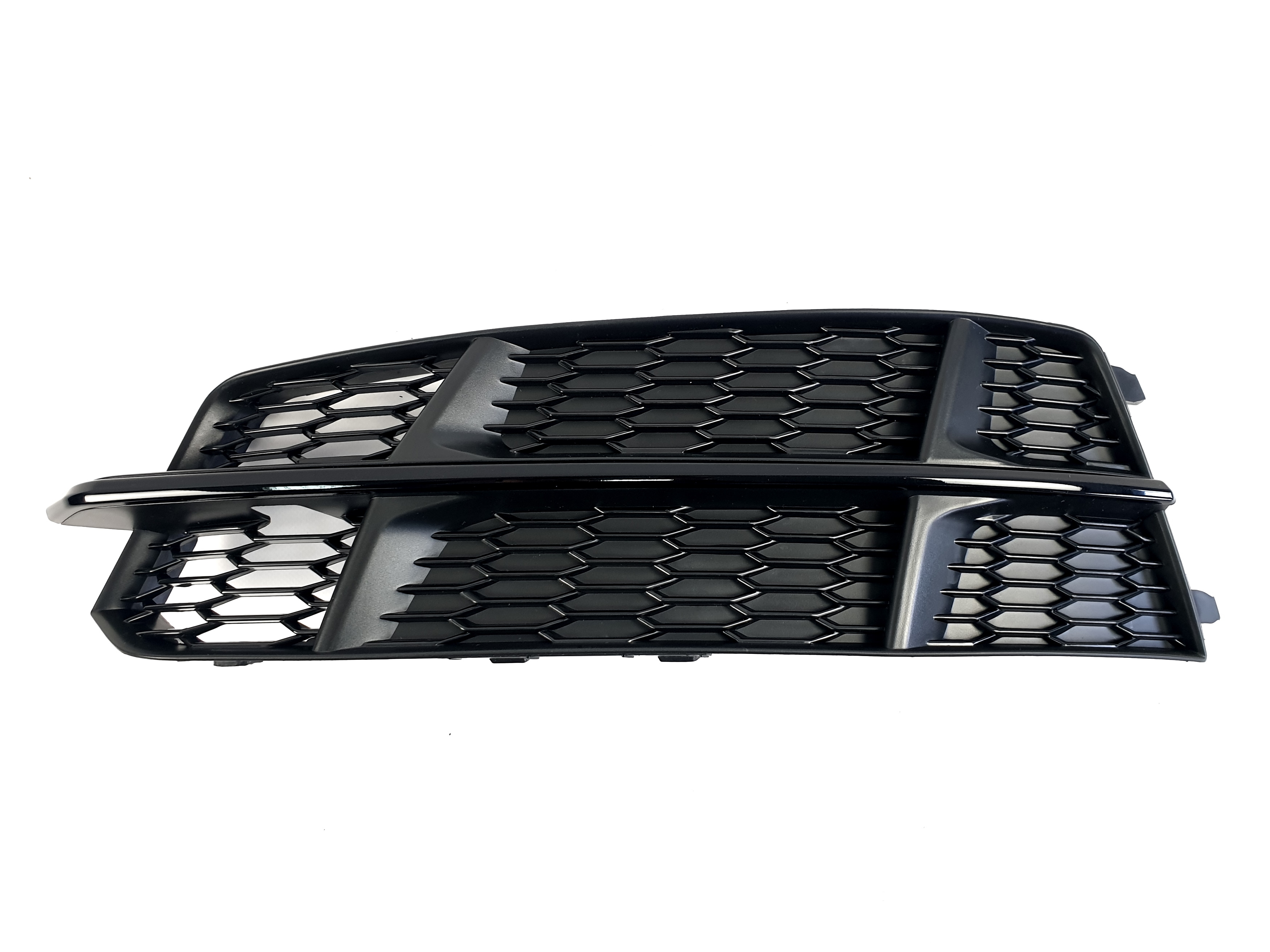 Решітки в бампер Full Black (в стилі S6) S-Line на Audi A6 C7 2014-2018 року 3