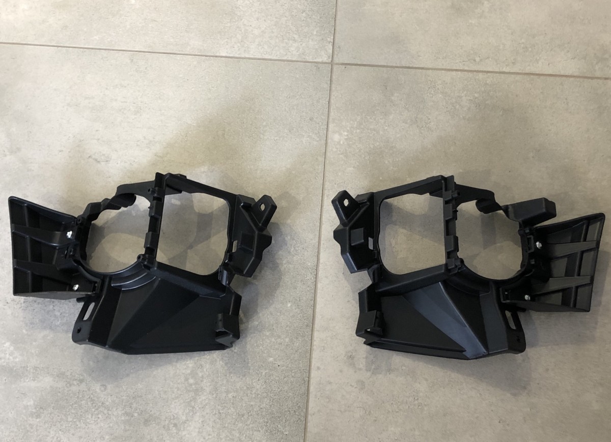 Кронштейни кріплення туманок Lexus RX 2015-2019 2шт L - 5214248040 / R - 5214148060 3