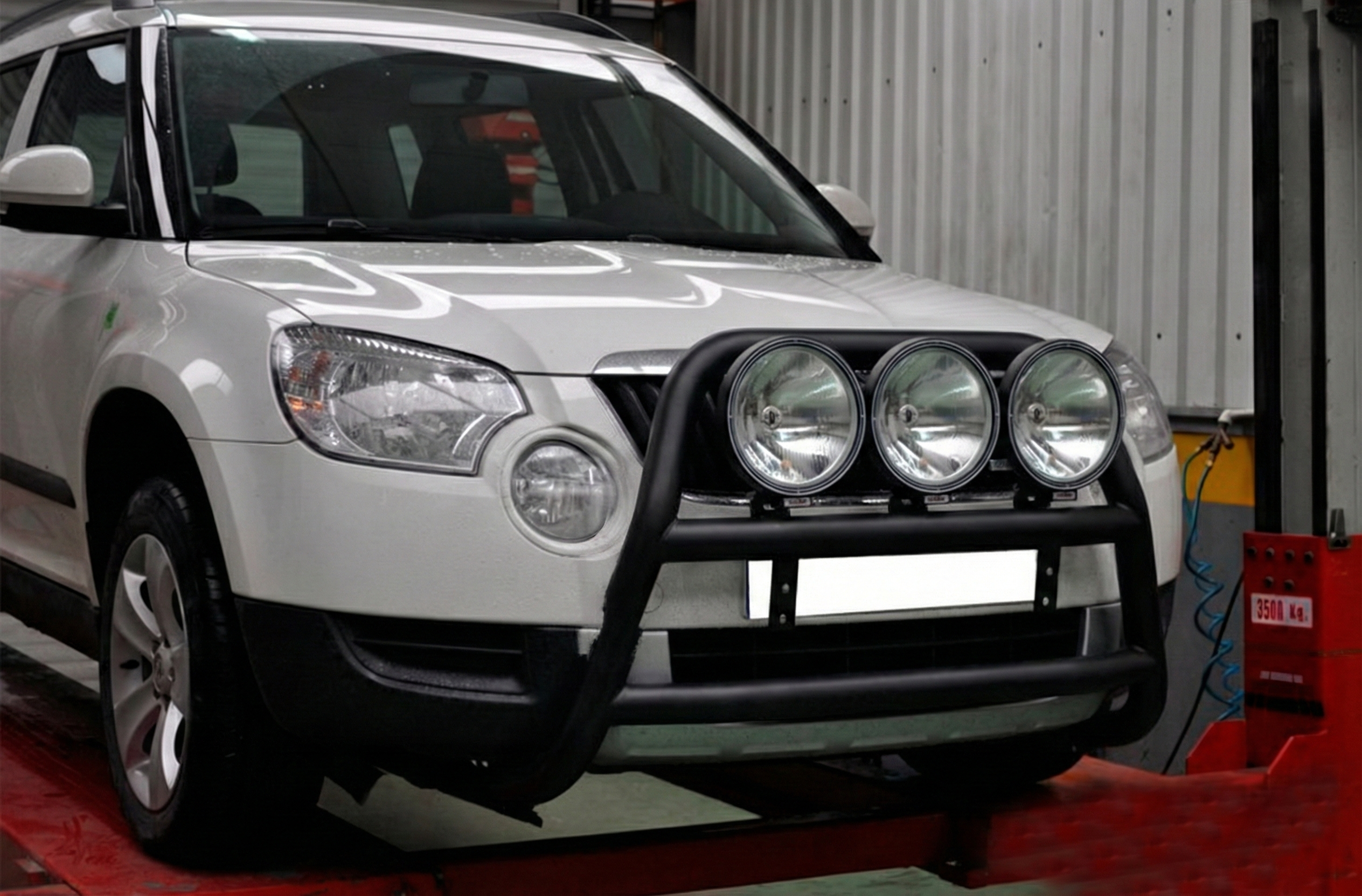 Кенгурятник WT018 Black (нерж.) 2