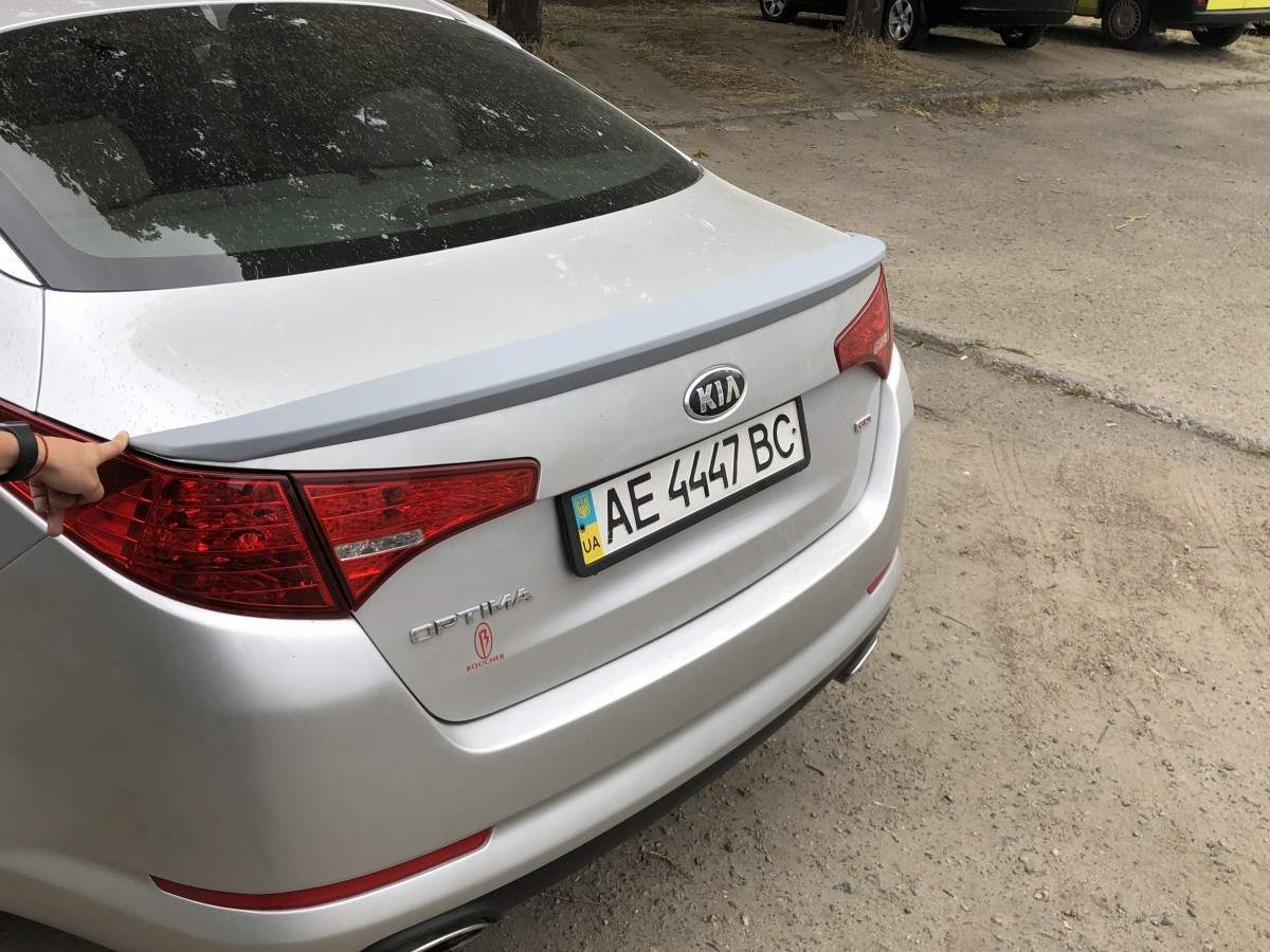 Спойлер ліп на багажник Kia Optima 2010-2013 ABS пластик під фарбування 6
