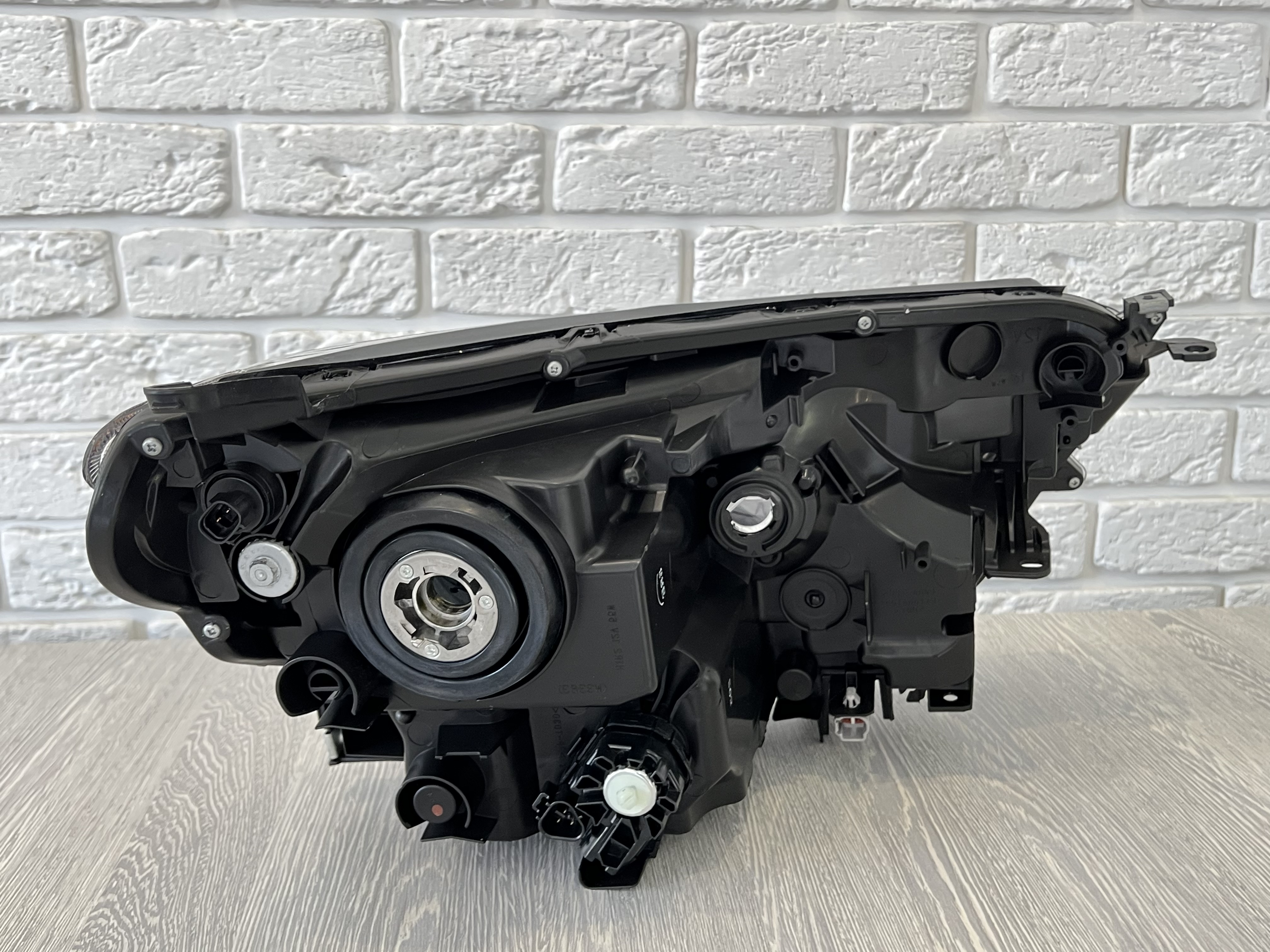 Ліва фара галоген Toyota RAV 4 АМЕРИКА 2016-2018 3