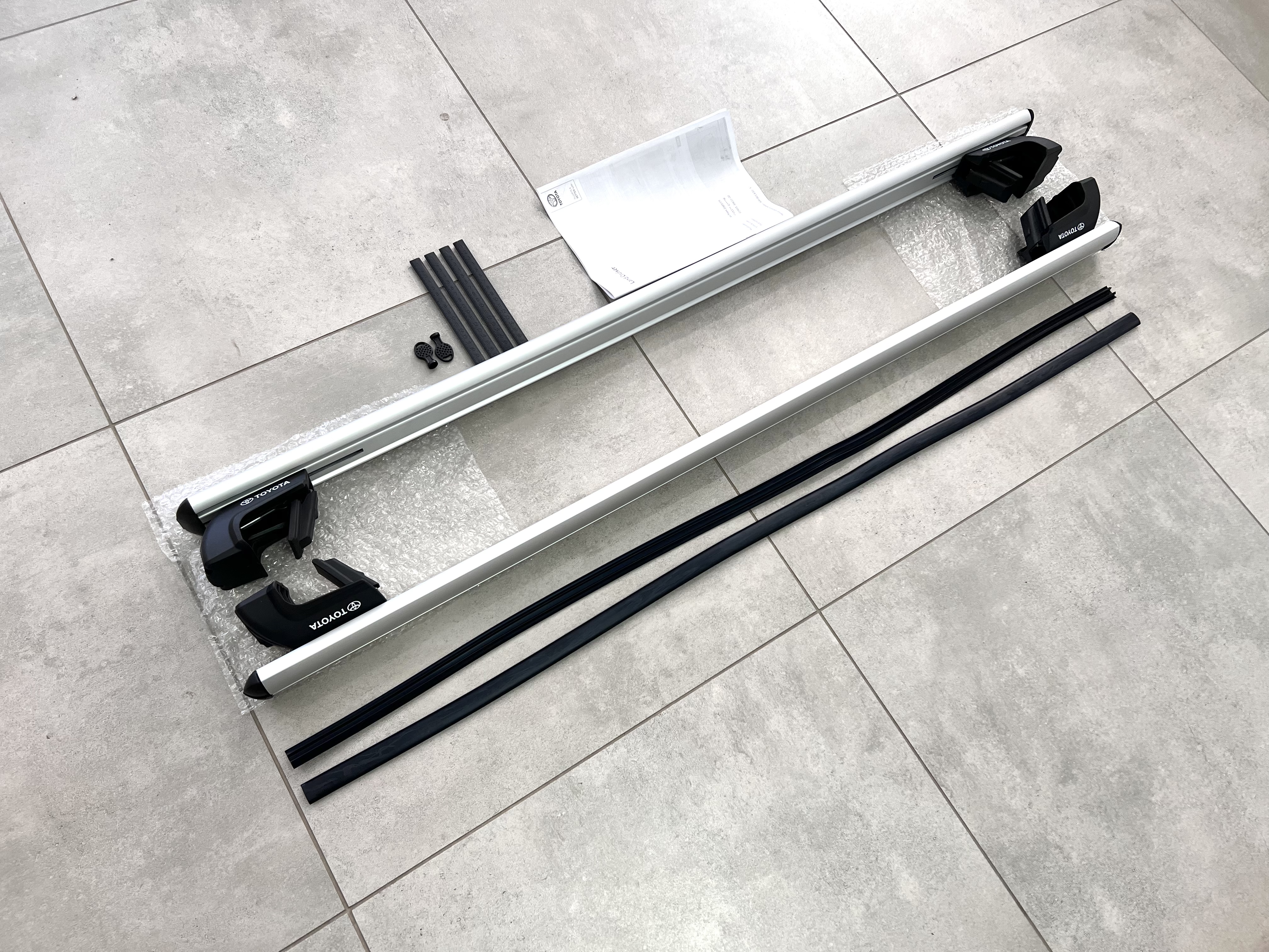 Оригінальні поперечні рейлінги Toyota Land Cruiser Prado 150 2009-2023 5