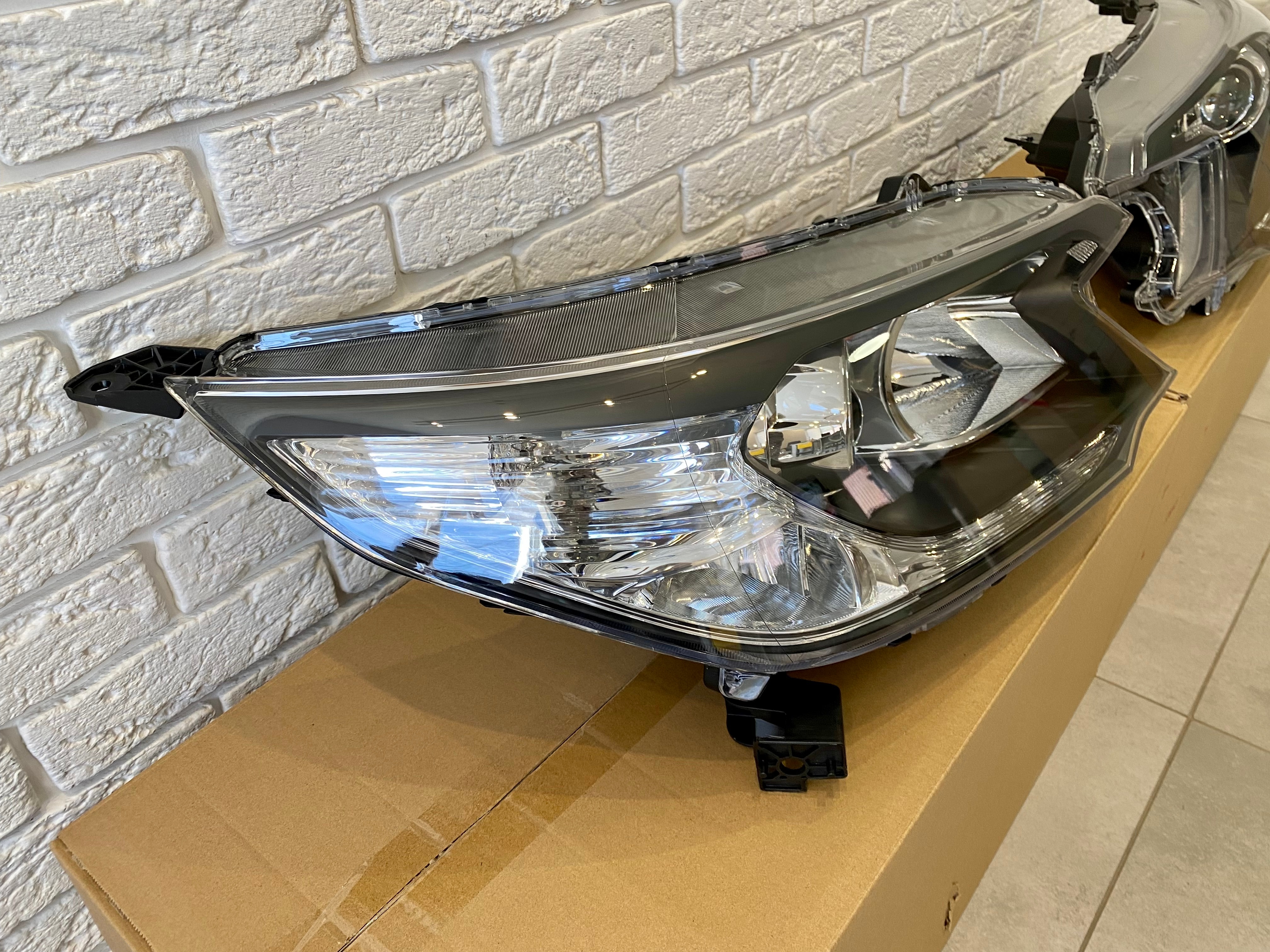 Фара права галоген Honda CR-V 4 2012-2014 4