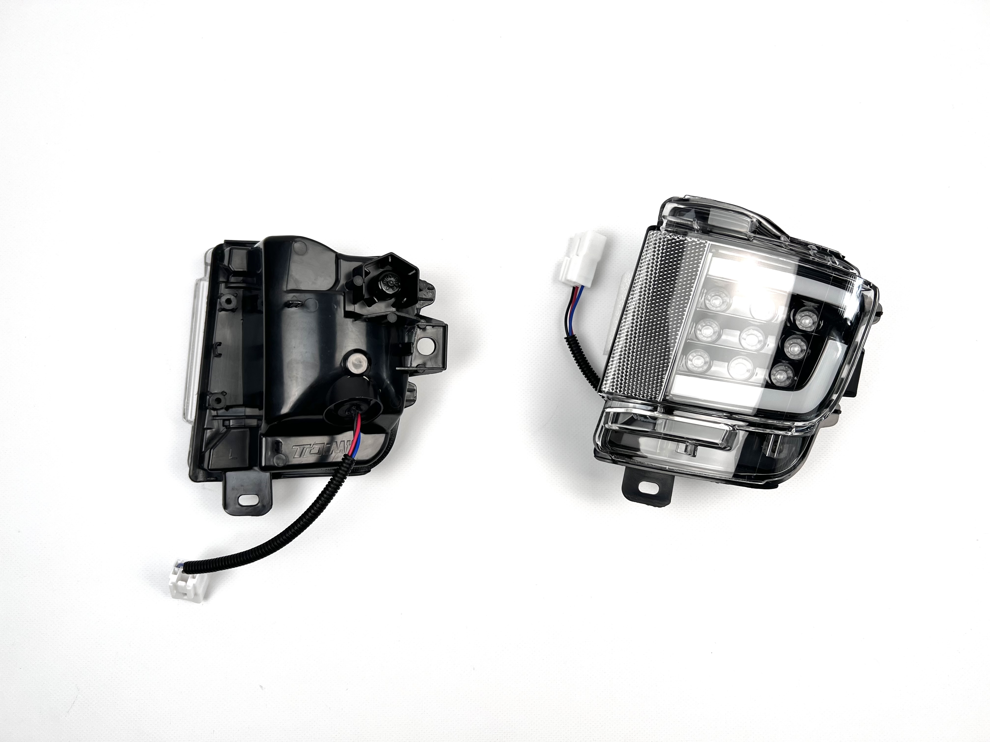 LED задні габарити (туманки) Toyota Land Cruiser 200 2015-2022 димчасті, 2шт. 5
