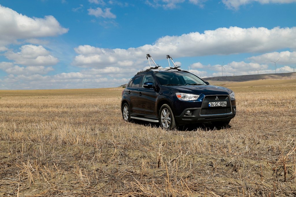 Бокові пороги Tayga Grey (2 шт., алюміній) 4