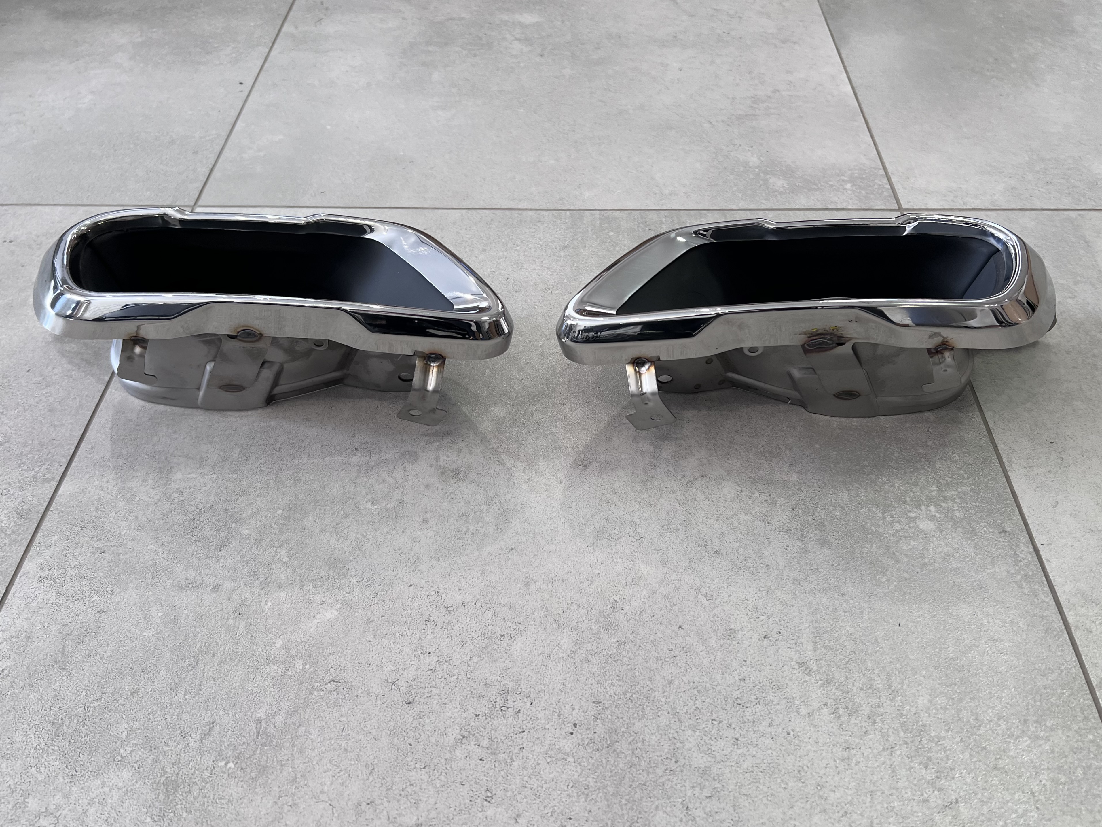Насадки на вихлопні труби CHROME M Paket BMW X5 G05 / X6 G06 / X7 G07 5