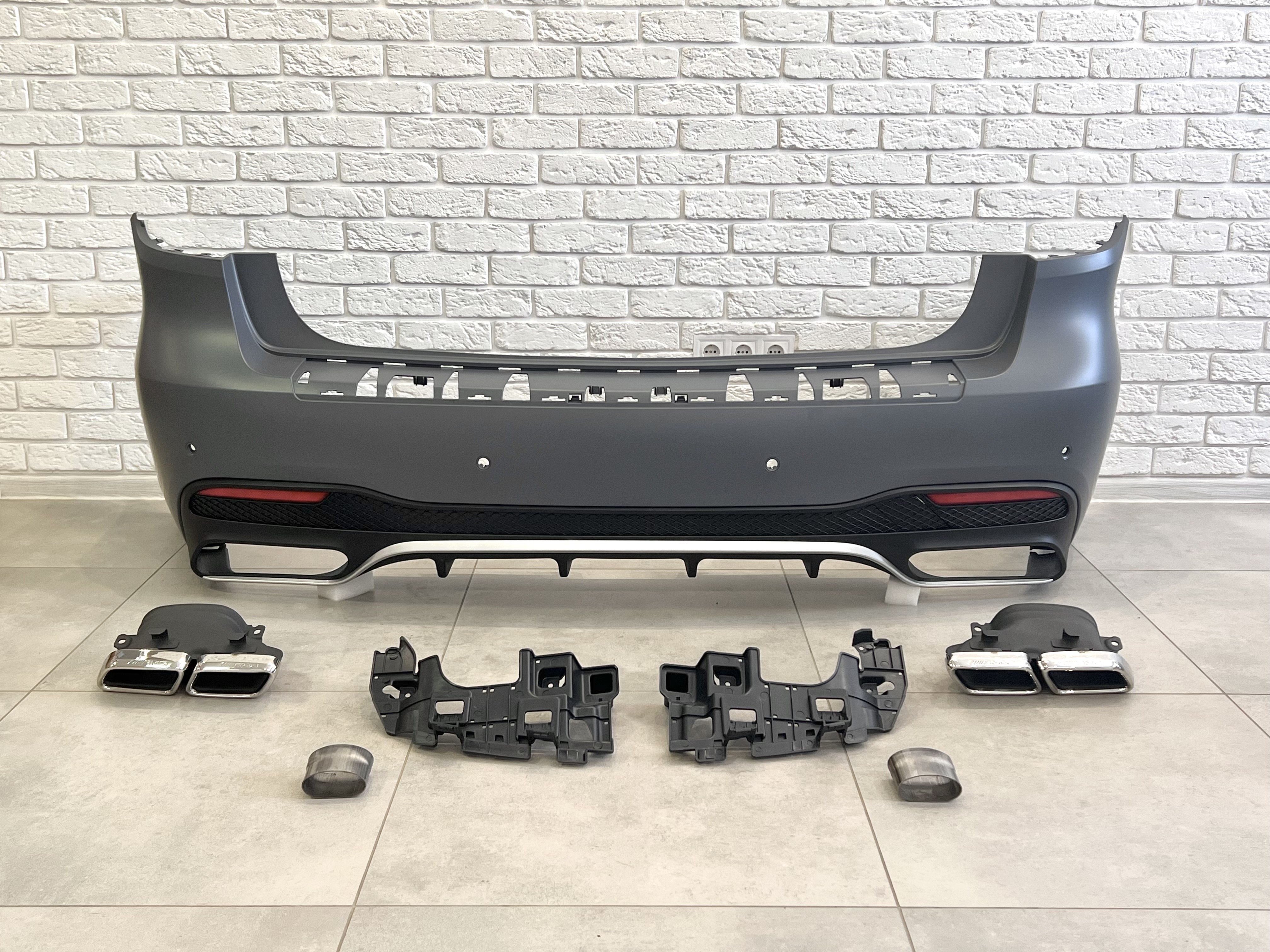 Комплект обвісу GLS63 AMG Mercedes Benz GLS class X166 2015-2018 6