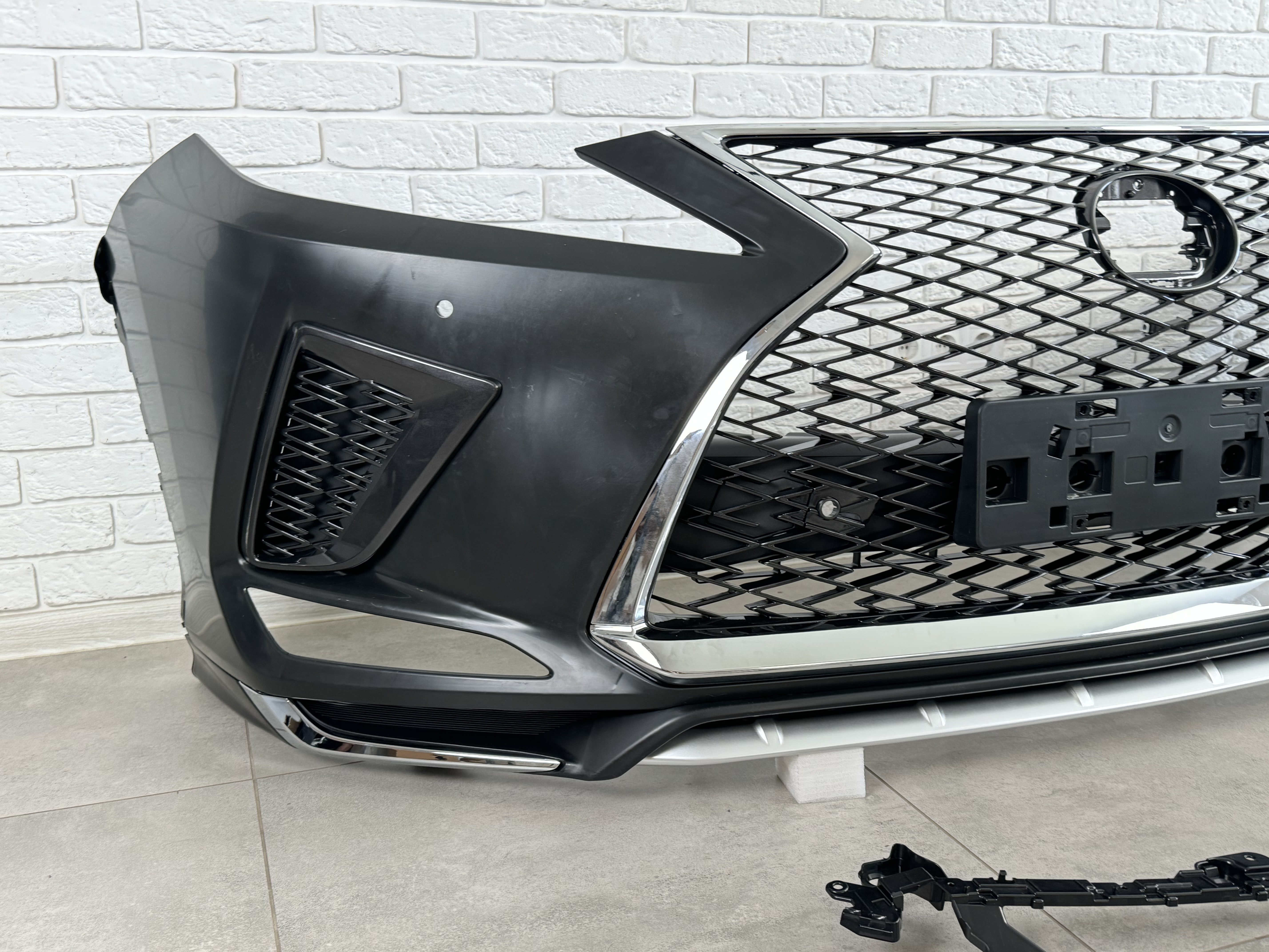 Бампер передній у зборі F-Sport Lexus RX 2019-2022 4
