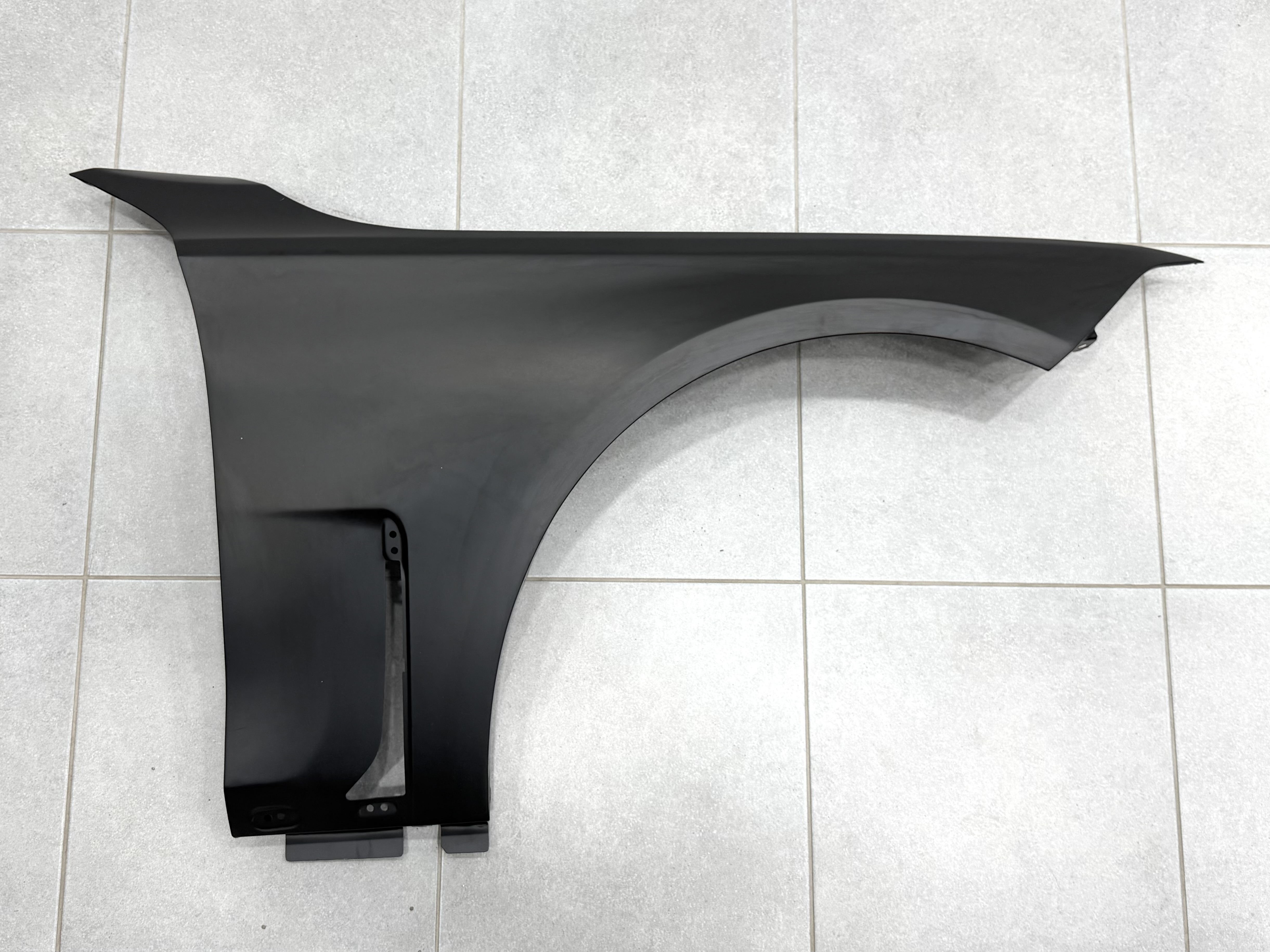 Крило алюмінієве праве рестайлінг BMW 7 series G11 / G12 2019-2022 2