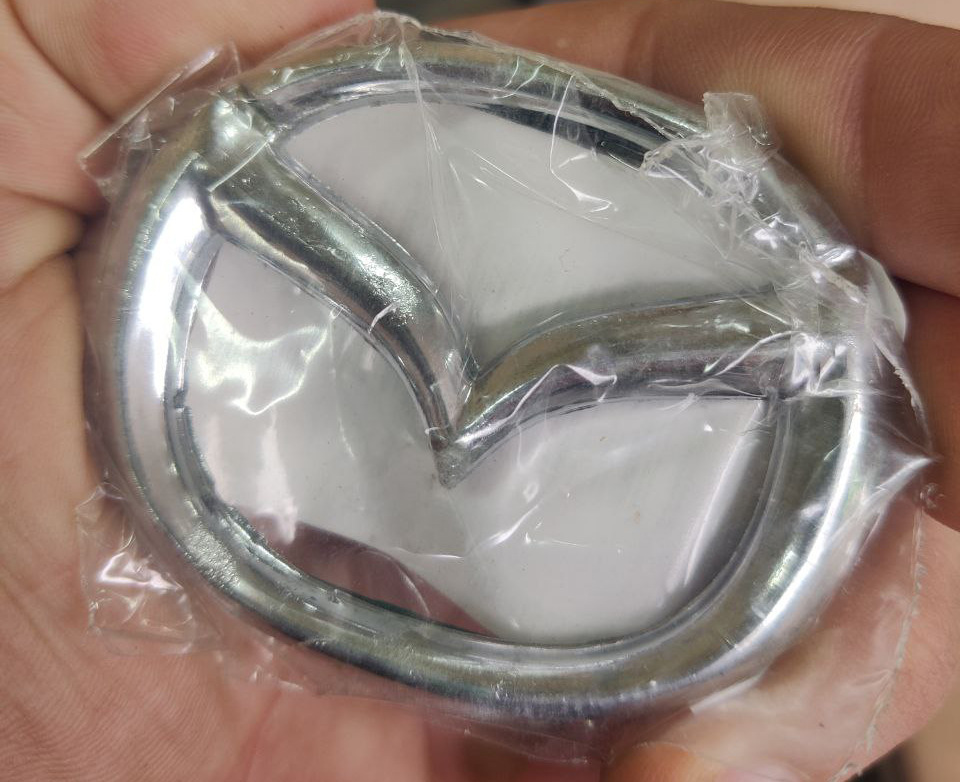 Уцінка Емблема Mazda (65мм на 50мм) 5
