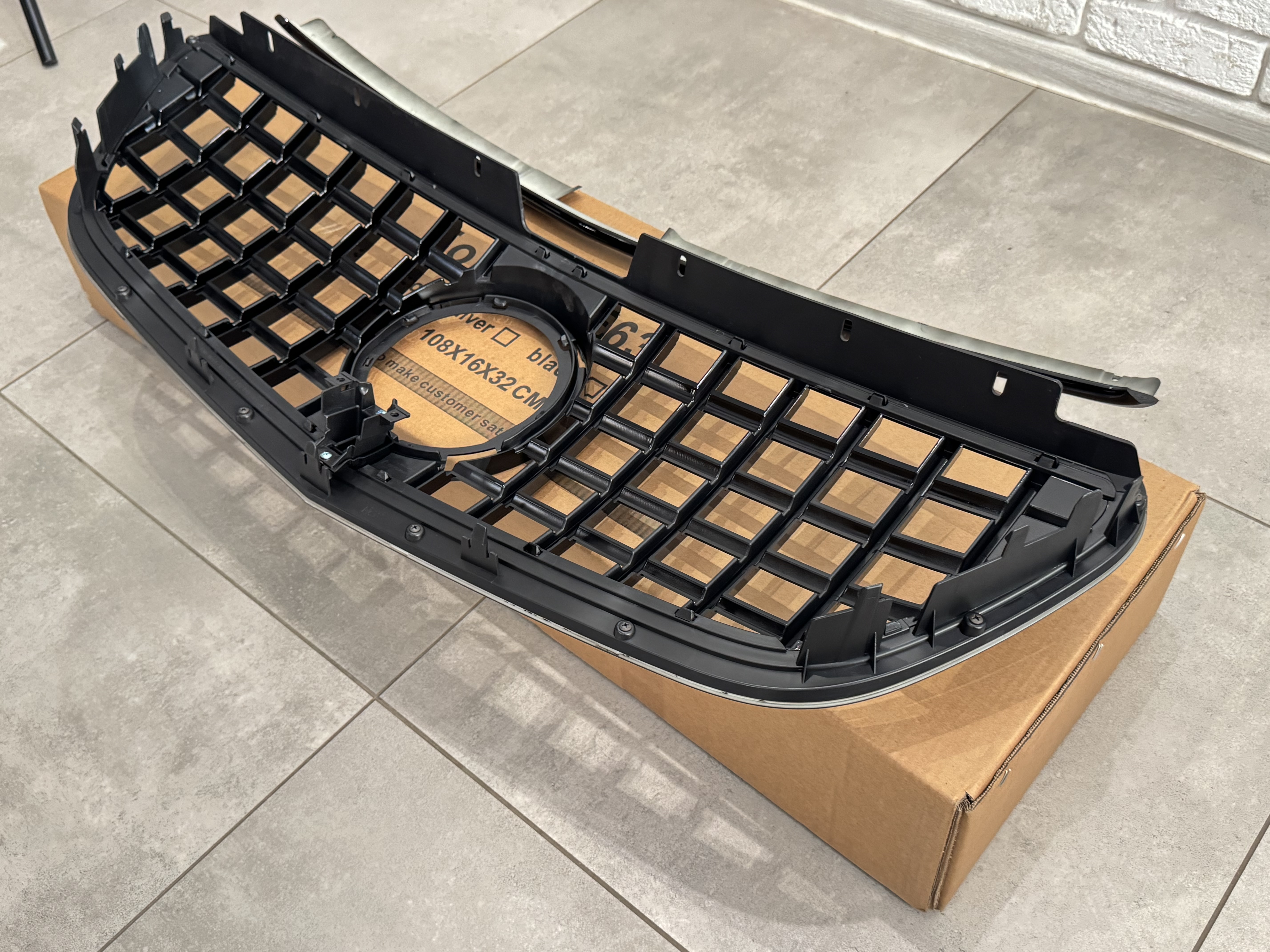 Решітка радіатора GT BLACK Mercedes Benz Vito W447 2020-2023 3