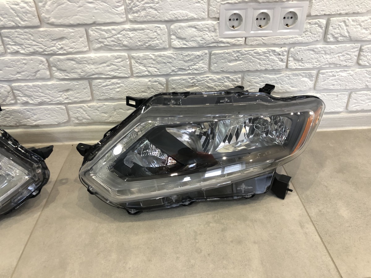 Фара ліва галоген Nissan Rogue T32 2014-2016 до рестайлінгу 4