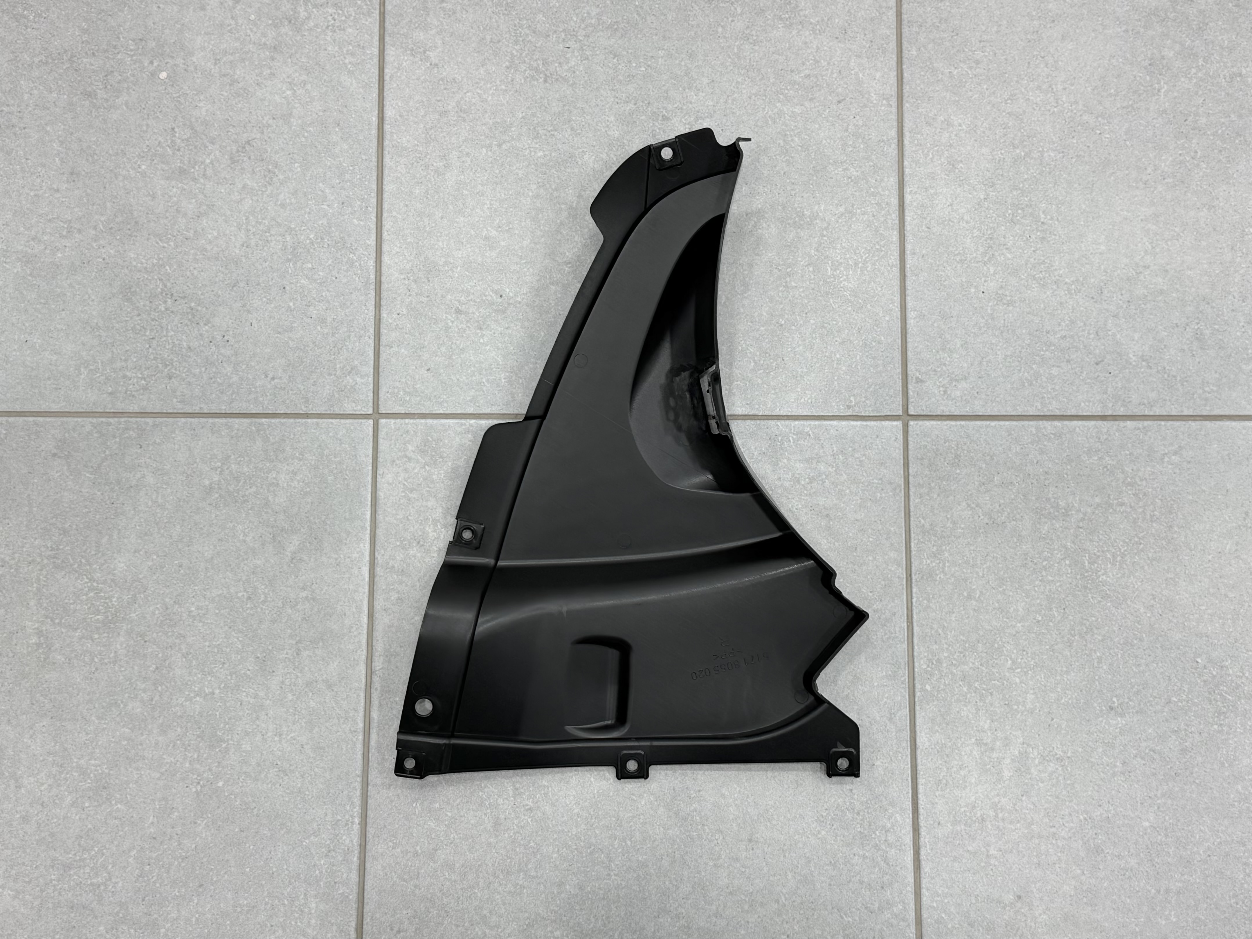 Правий локер M Paket 51718055020 для BMW F30 / F31 2012-2018 5