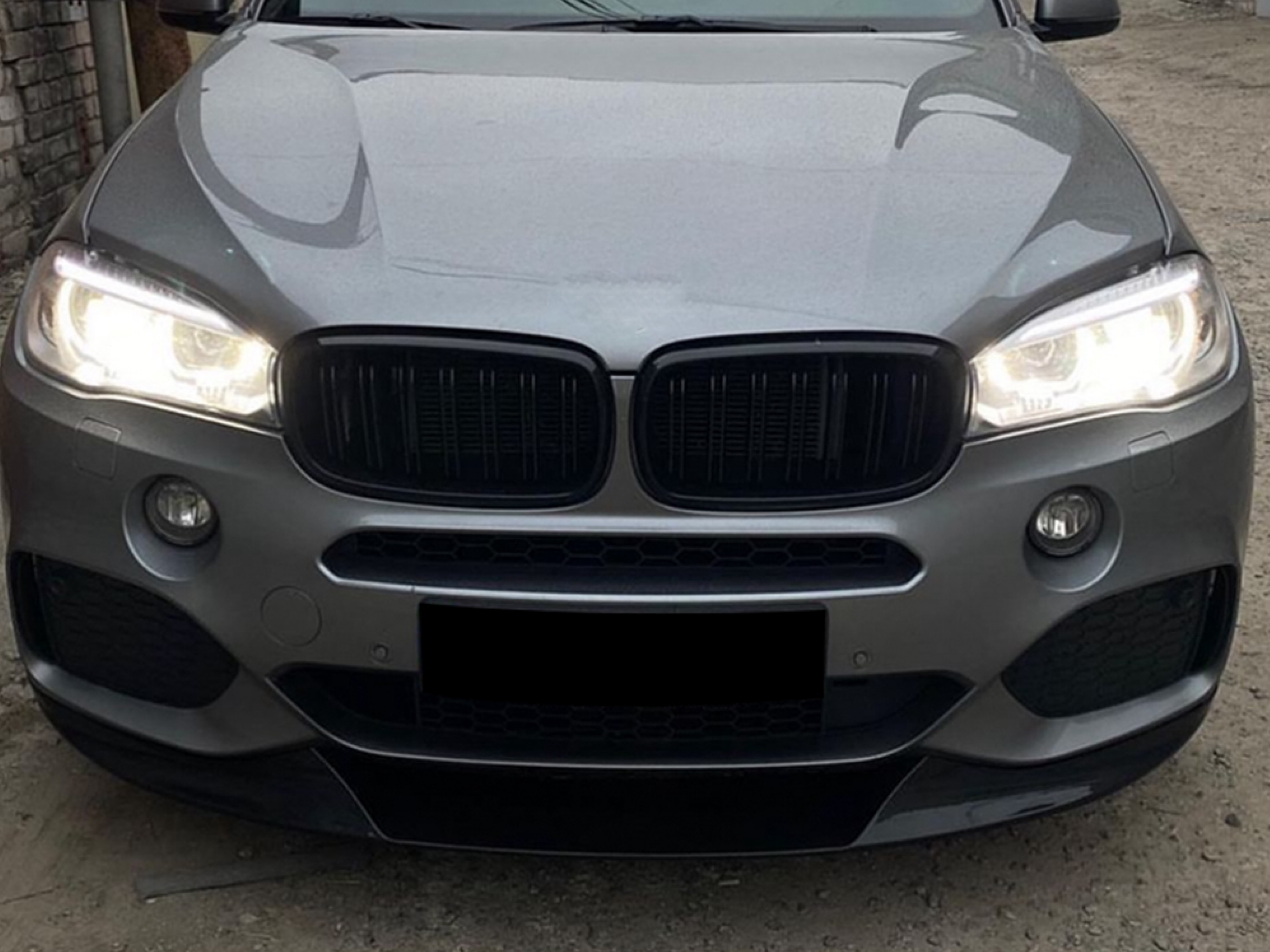Спідниця переднього бампера M-Perfomance для BMW X5 F15 2013-2018 ЧОРНИЙ ГЛЯНЕЦЬ 4