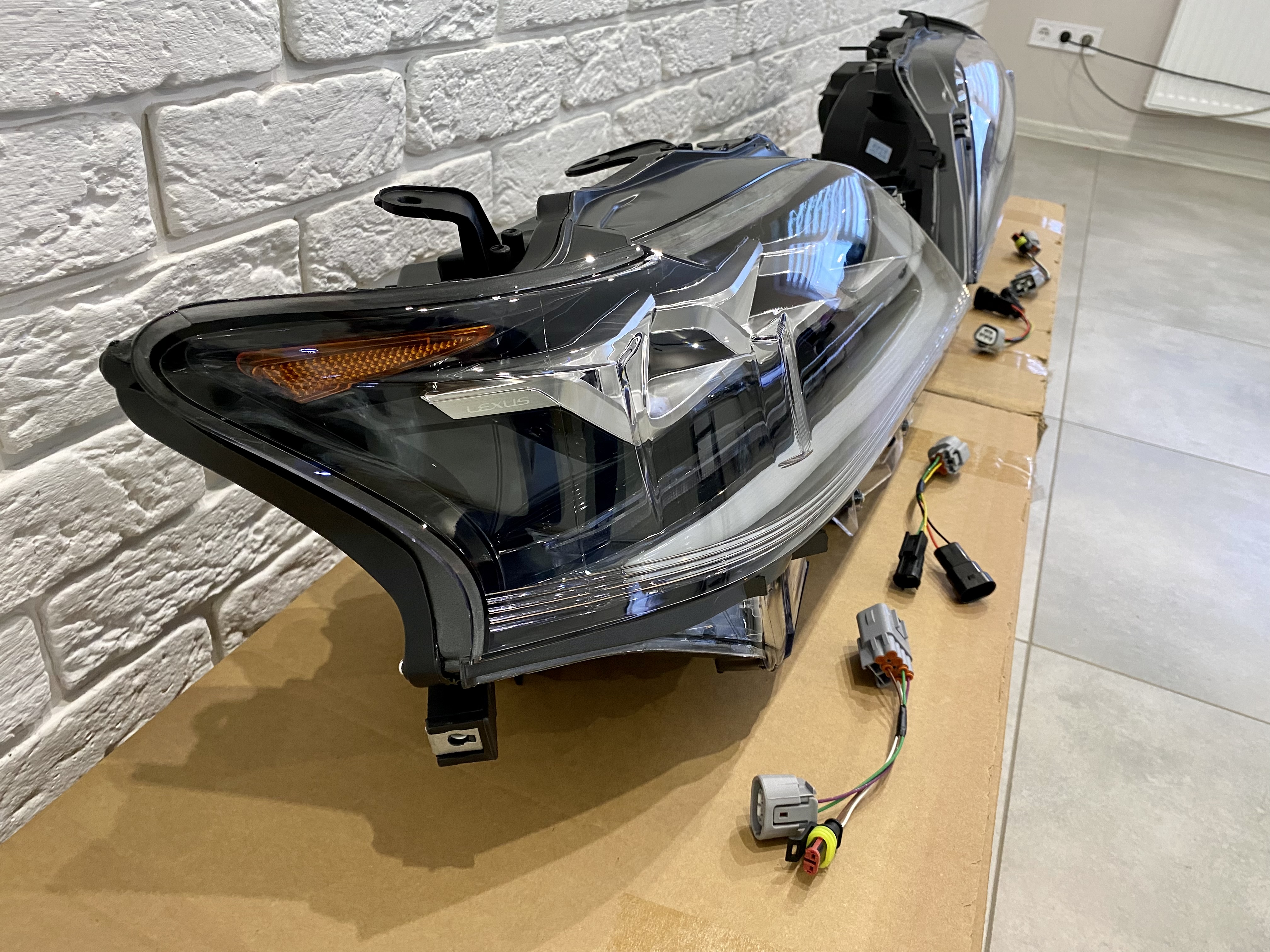 Фари Full LED 3 лінзи Lexus RX 350/450H 2012-2015 у стилі рестайлінг 2020 6