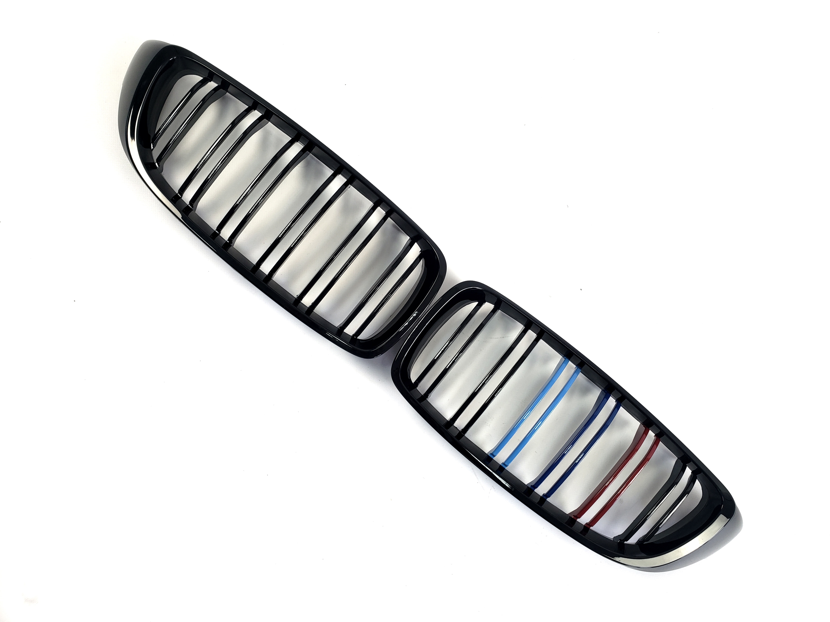 Ніздрі M-color (Подвійні M-Look) на BMW 4 Series F32 / F33 2013-2020 року 3