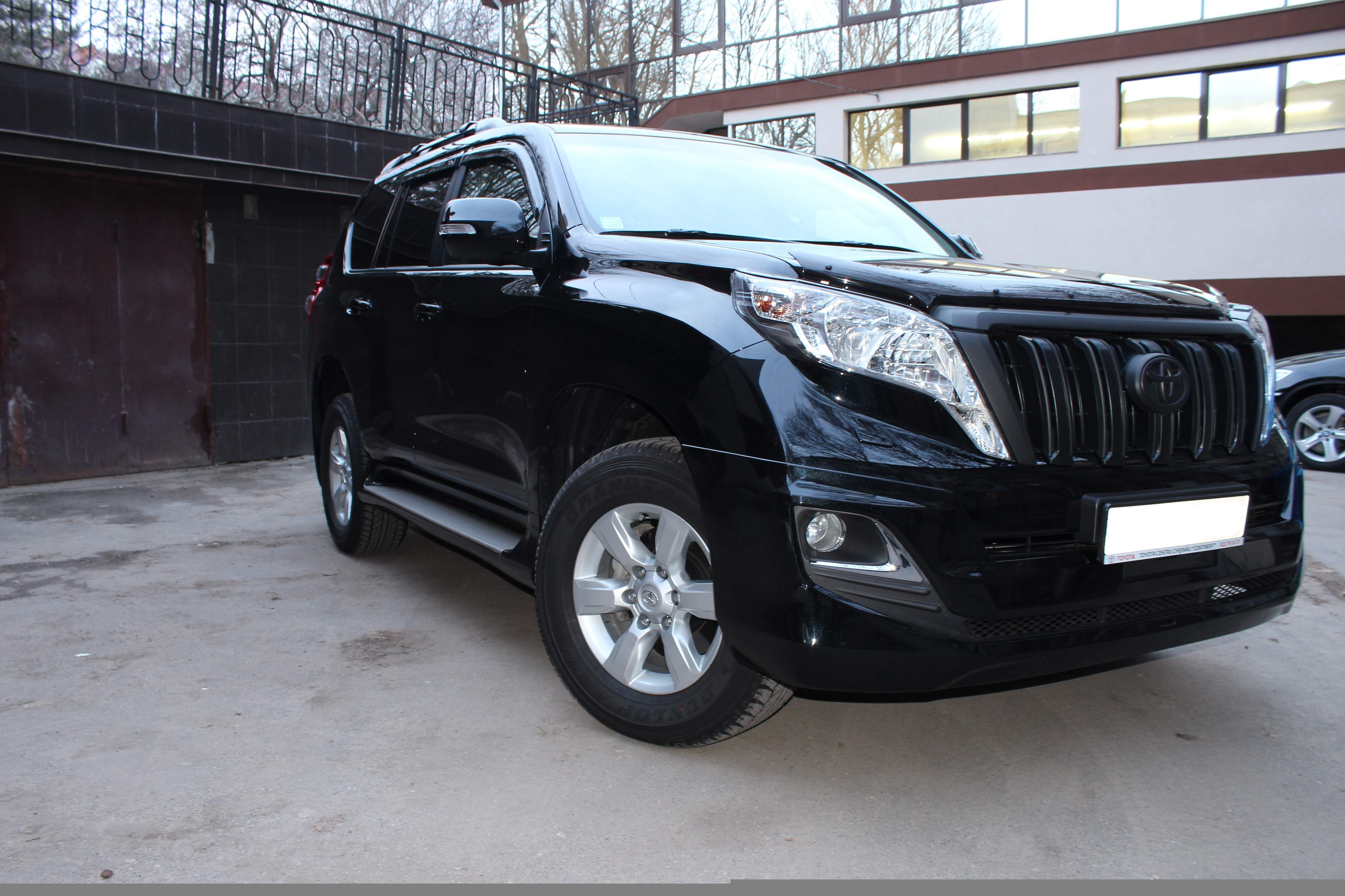 Спідниця переднього бампера Modelista Toyota Land Cruiser Prado 150 рестайлінг 2013+ (білий) 2