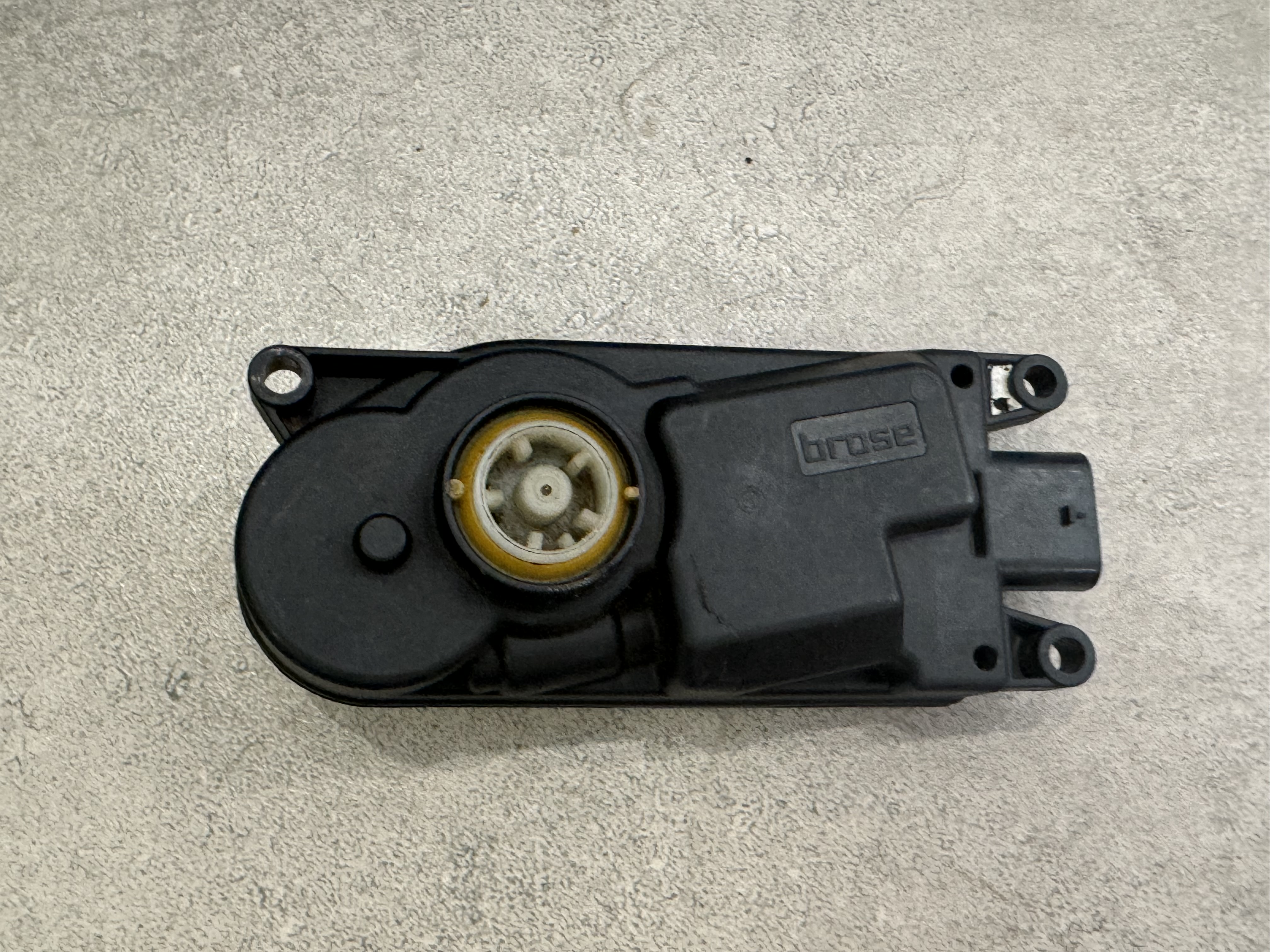Жалюзі BMW 5 Series G30 / G31 LCI 2020+ (з моторчиком) 51119498612 5