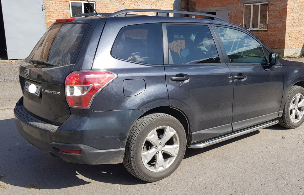 Бокові пороги Premium (2 шт., нерж.) Ø60