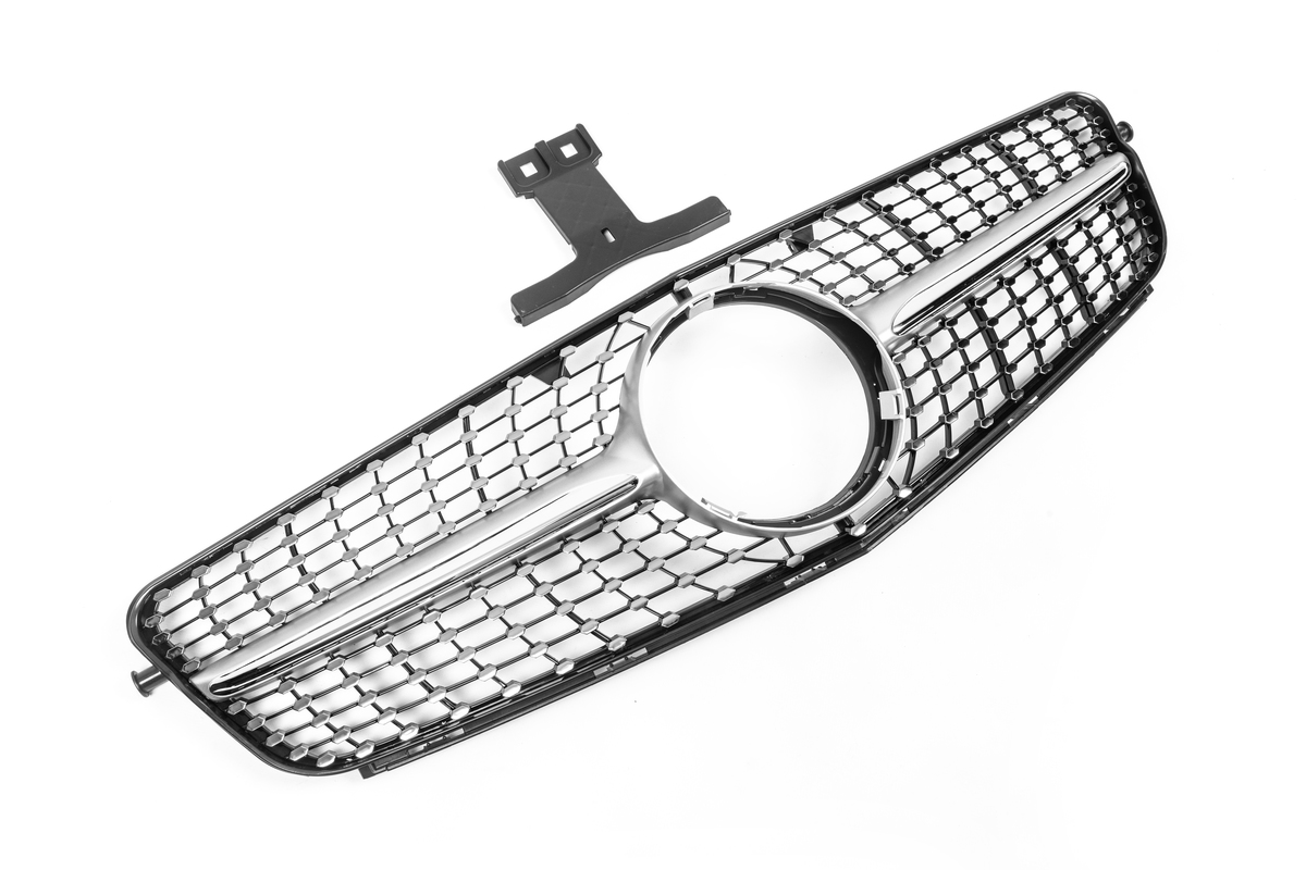 Передня решітка Diamond Silver 6