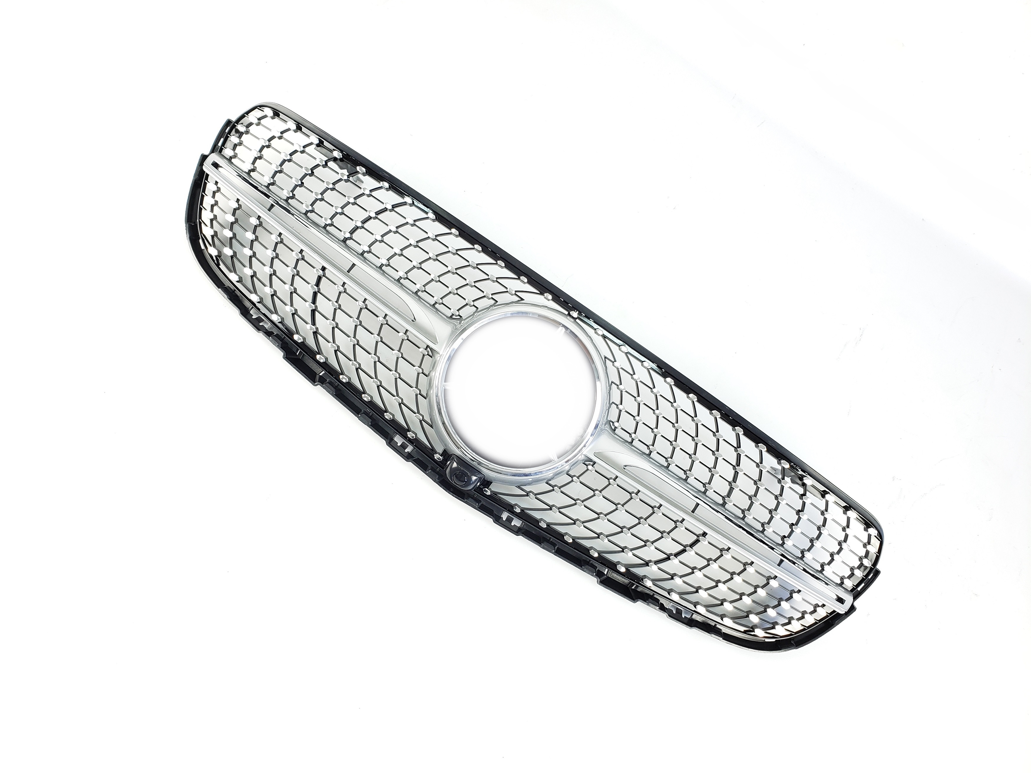 Решітка радіатора (з місцем під камеру) Diamond Silver на Mercedes-Benz GLC-Class X253 2015-2019 року 3