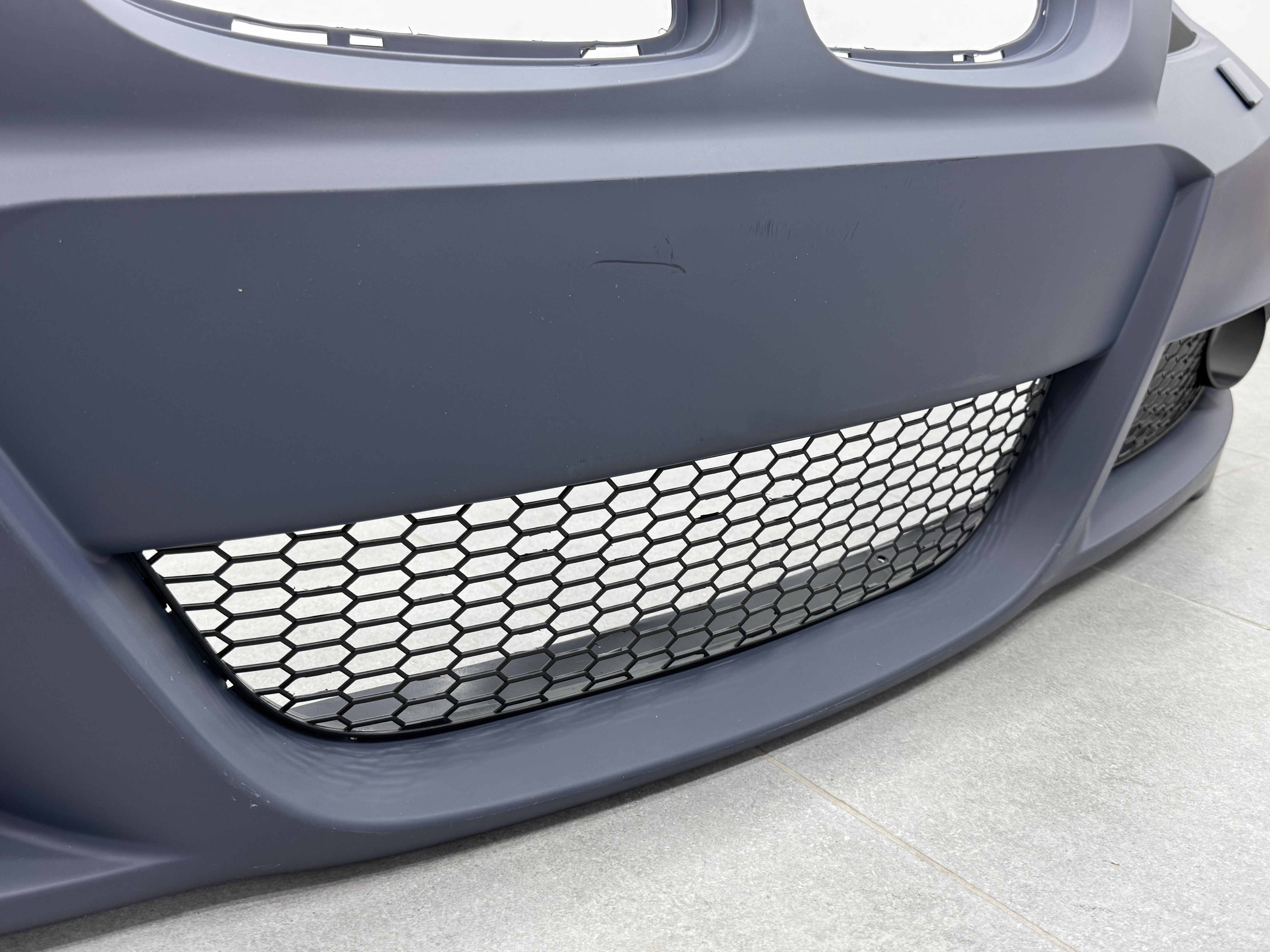 Бампер передній M Paket BMW 3 Series E90 2005-2008 6