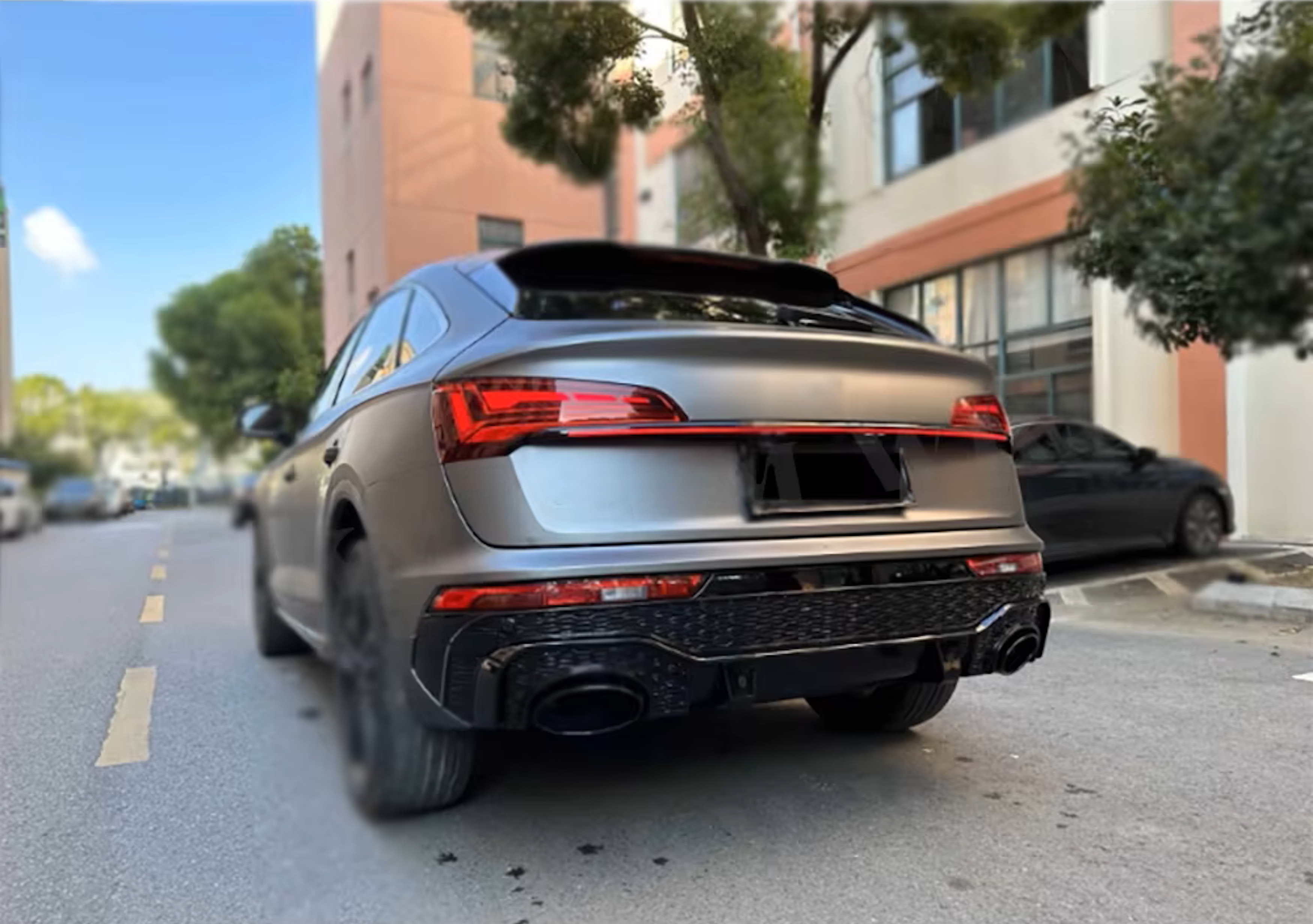 Дифузор (заднього бампера) (стиль RS) на Audi Q5 80A 2020-2023 року 6