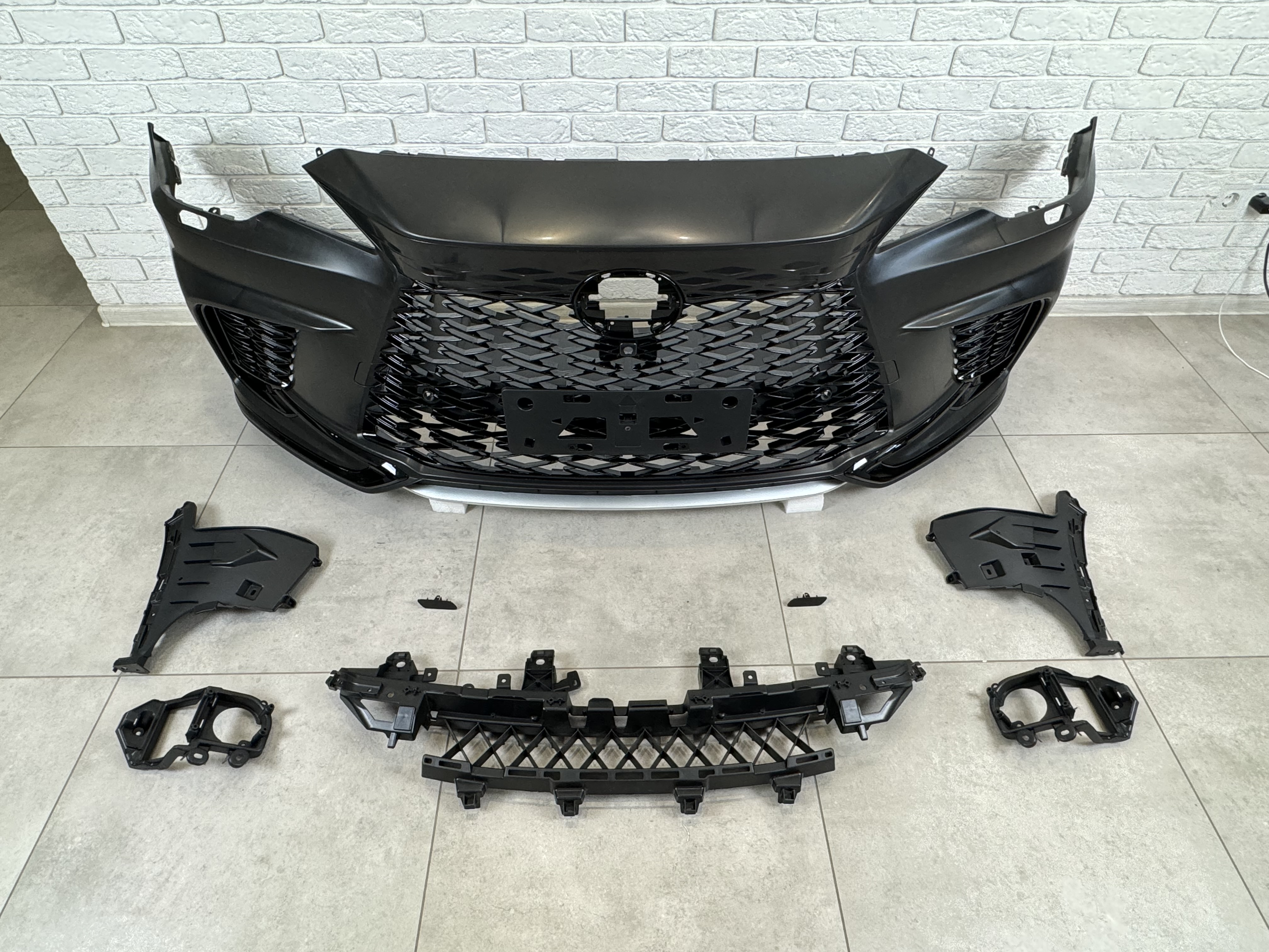 Бампер передній у зборі F-Sport Lexus RX 2023+ 2