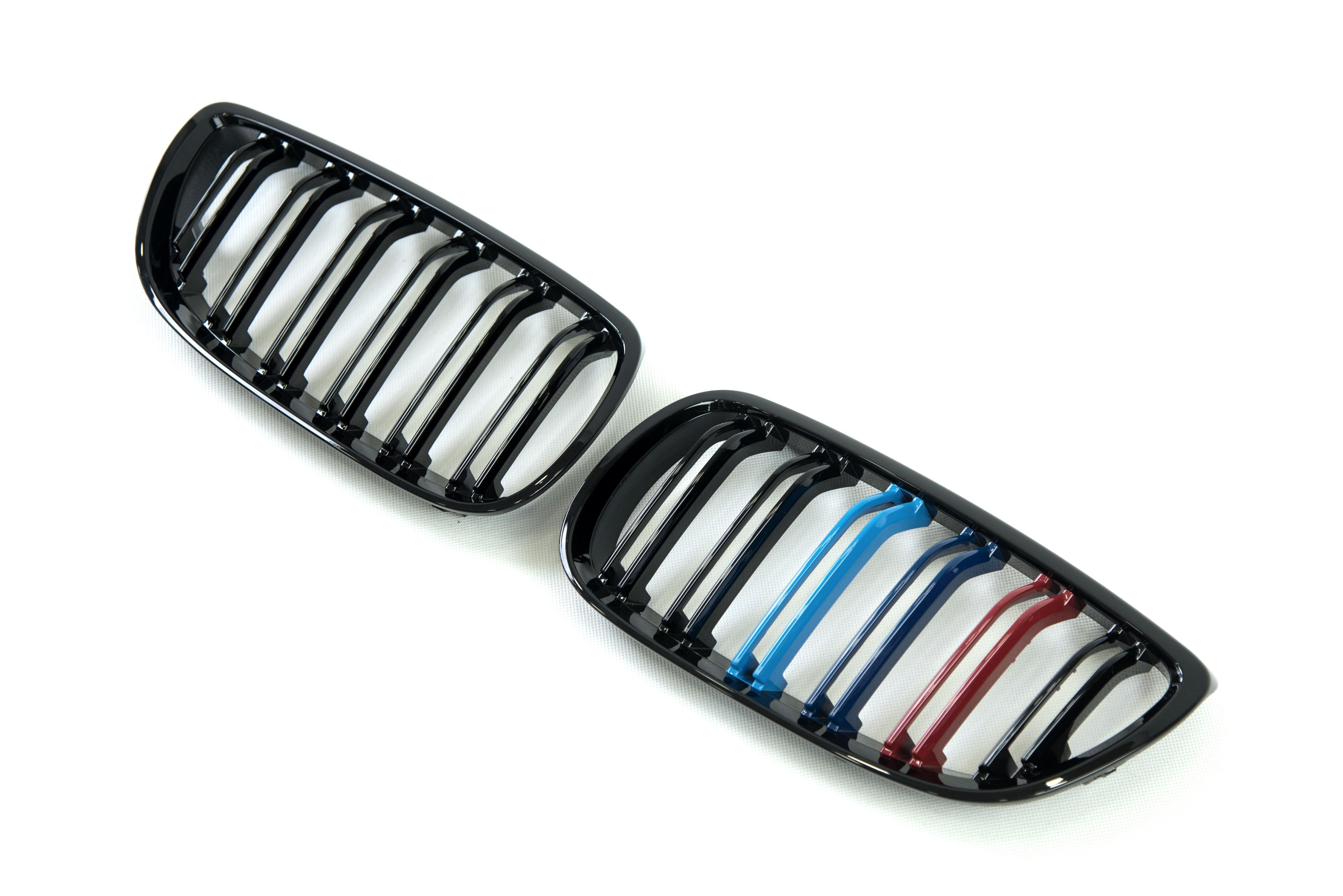 Ніздрі M-color (Подвійні M-Look) на BMW 3 Series E92 / E93 2006-2010 року 2
