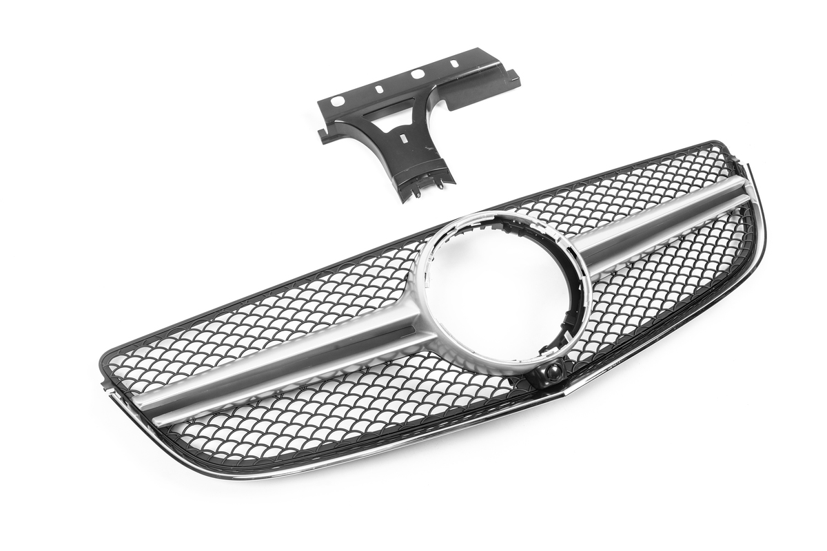 Передня решітка (2014-2016, AMG Silver)