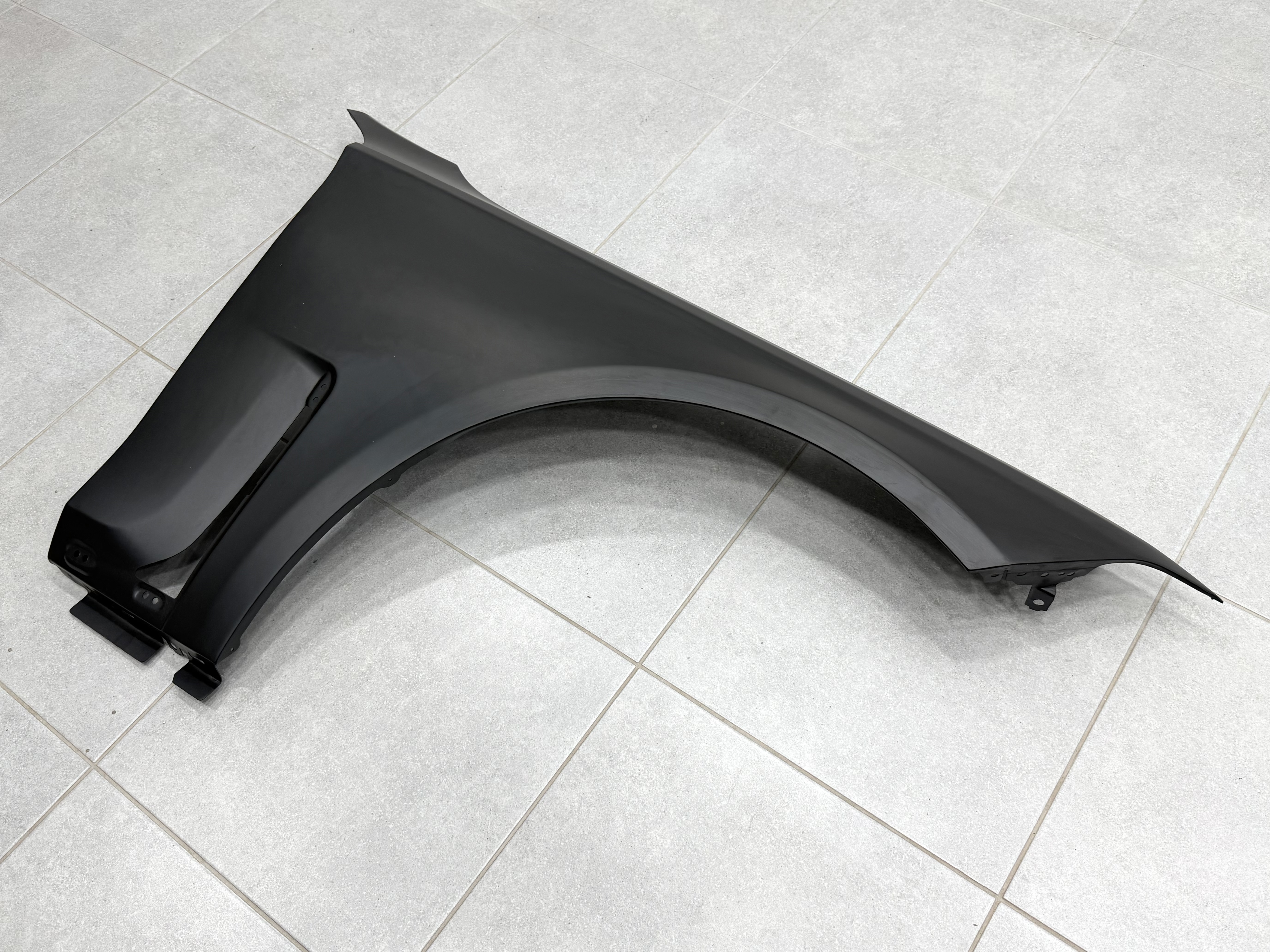 Крило алюмінієве праве рестайлінг BMW 7 series G11 / G12 2019-2022 4