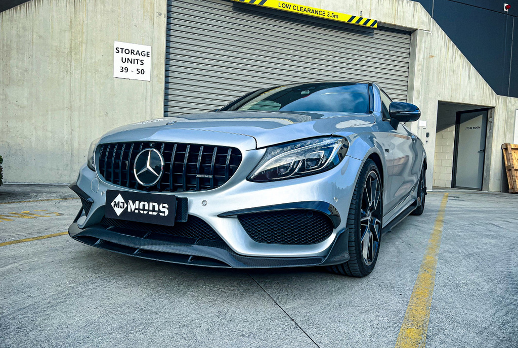 Передня решітка Panamericana GT Black (для Avantgarde/AMG-Line/C43 AMG) 2014-2021, без камери 5