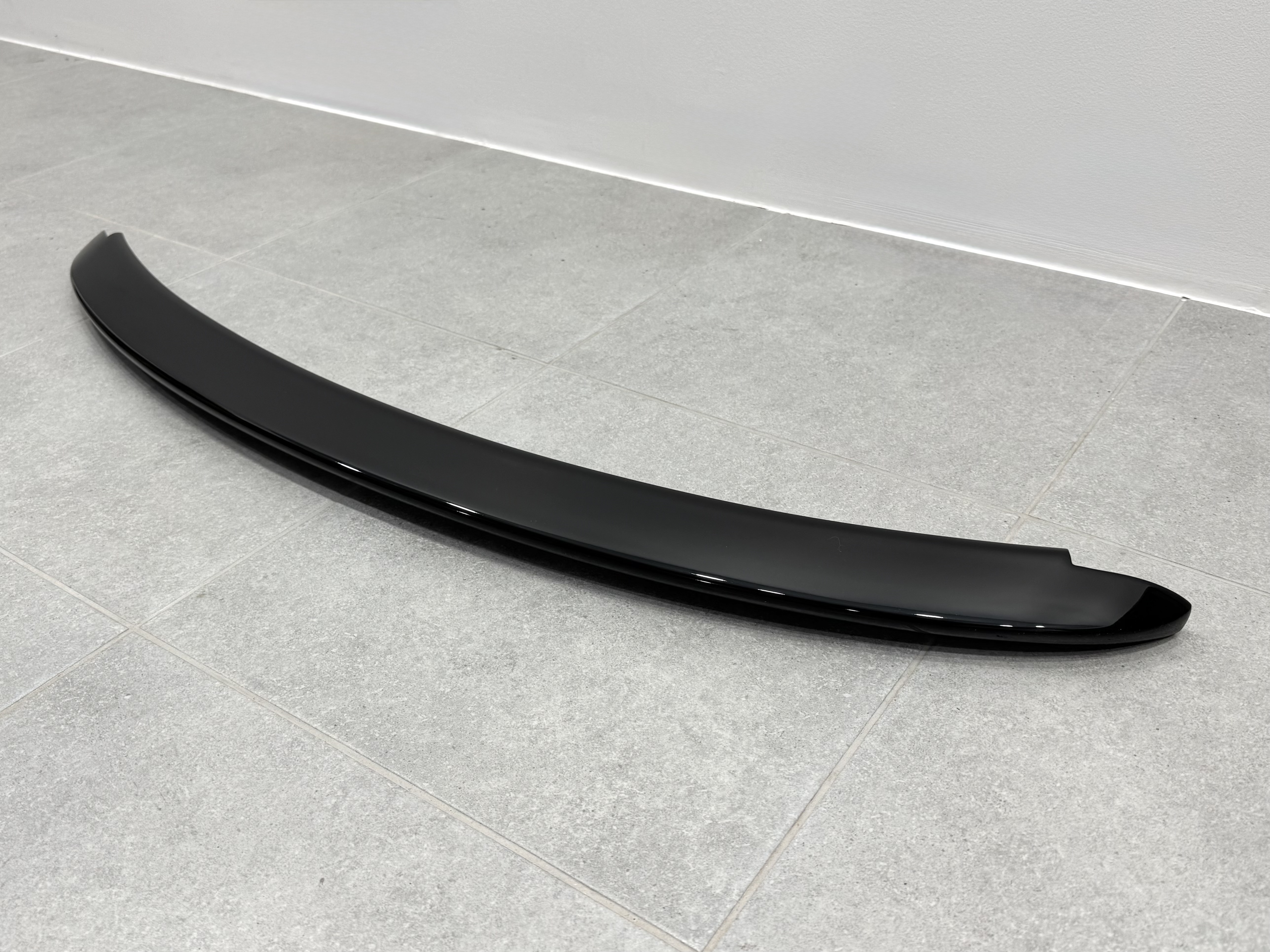 Спойлер козирок на кришку багажника Toyota Yaris 2005-2010 ABS пластик, колір чорний глянець 4
